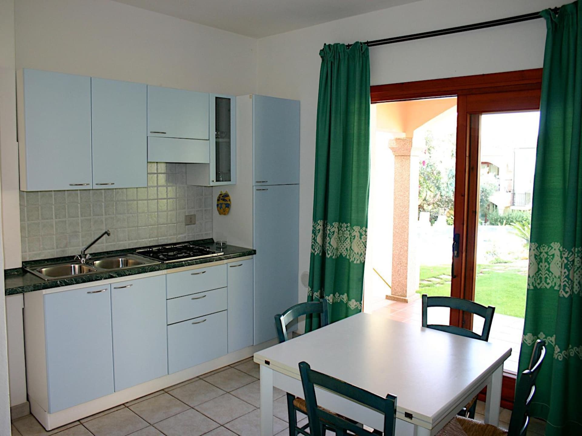 Centraal gelegen appartement met zeezicht in Badesi - foto 19