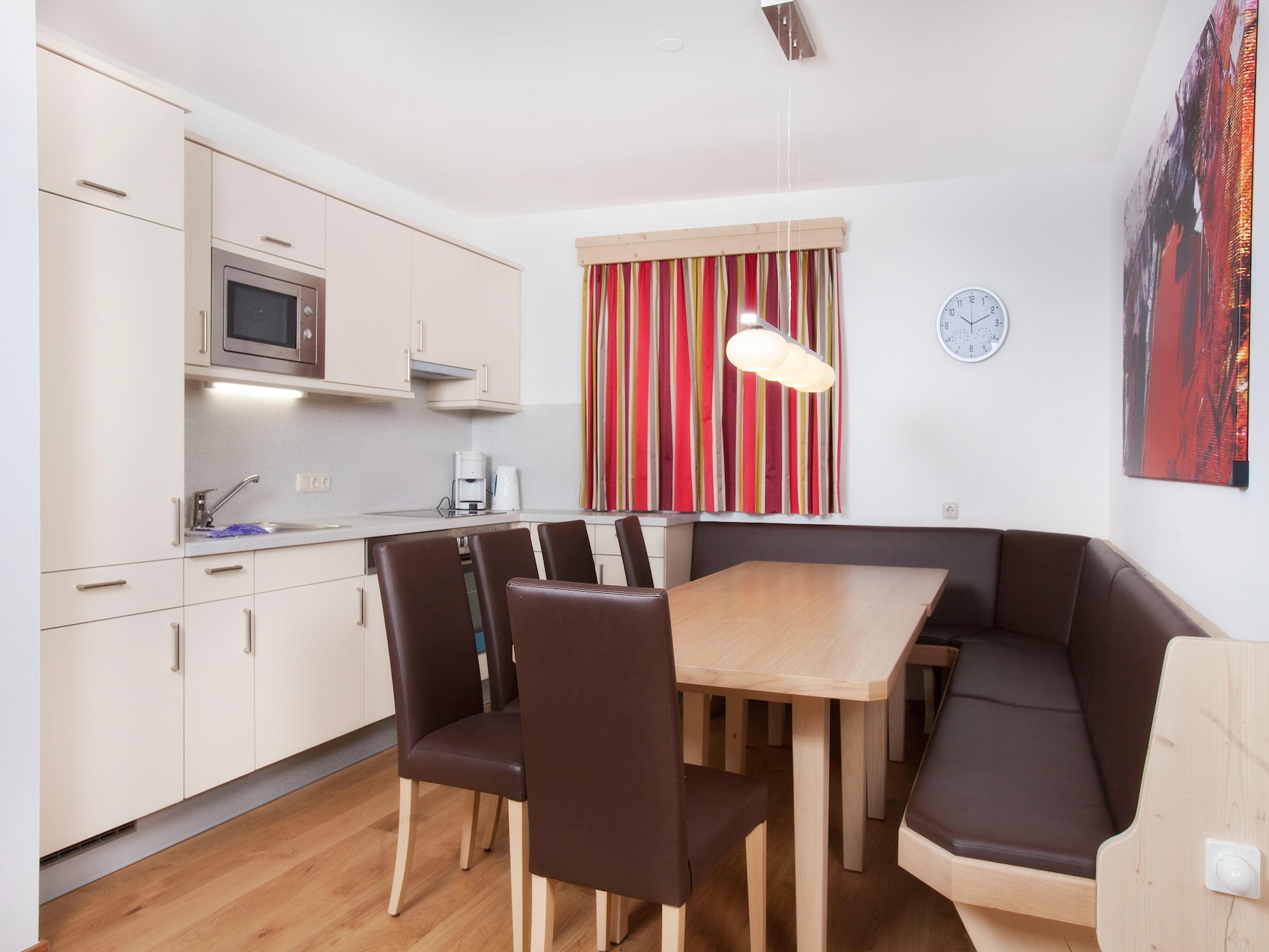 Ruim appartement Kirchstubn in Wald im Pinzgau voor 10 personen · 110 m² - foto 5