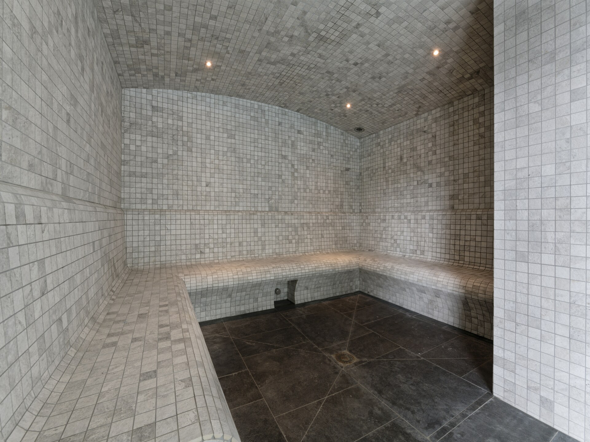 Op 750 m van het centrum: sfeervol appartement in Samoëns - foto 32