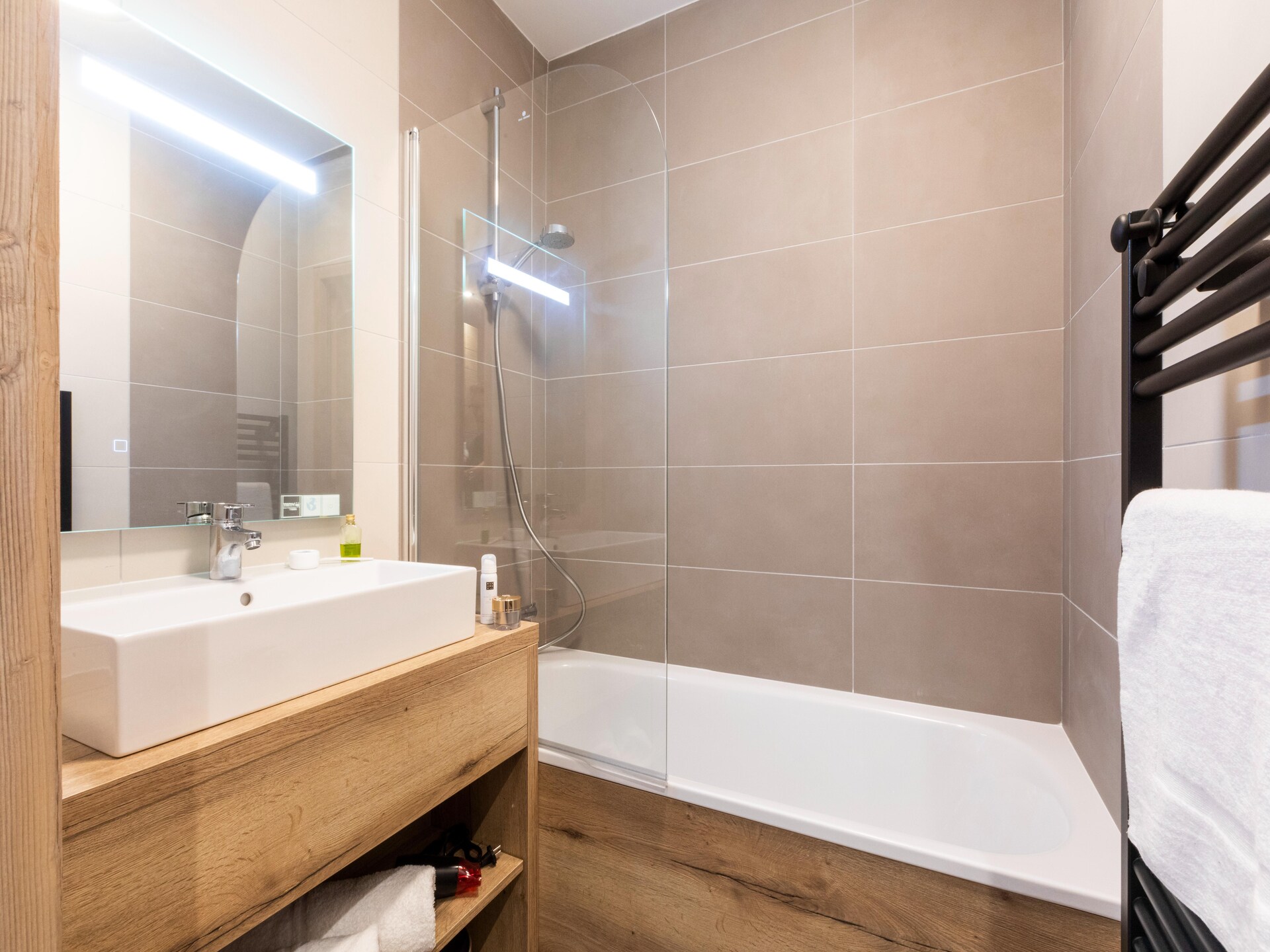 Op 750 m van het centrum: sfeervol appartement in Samoëns - foto 18