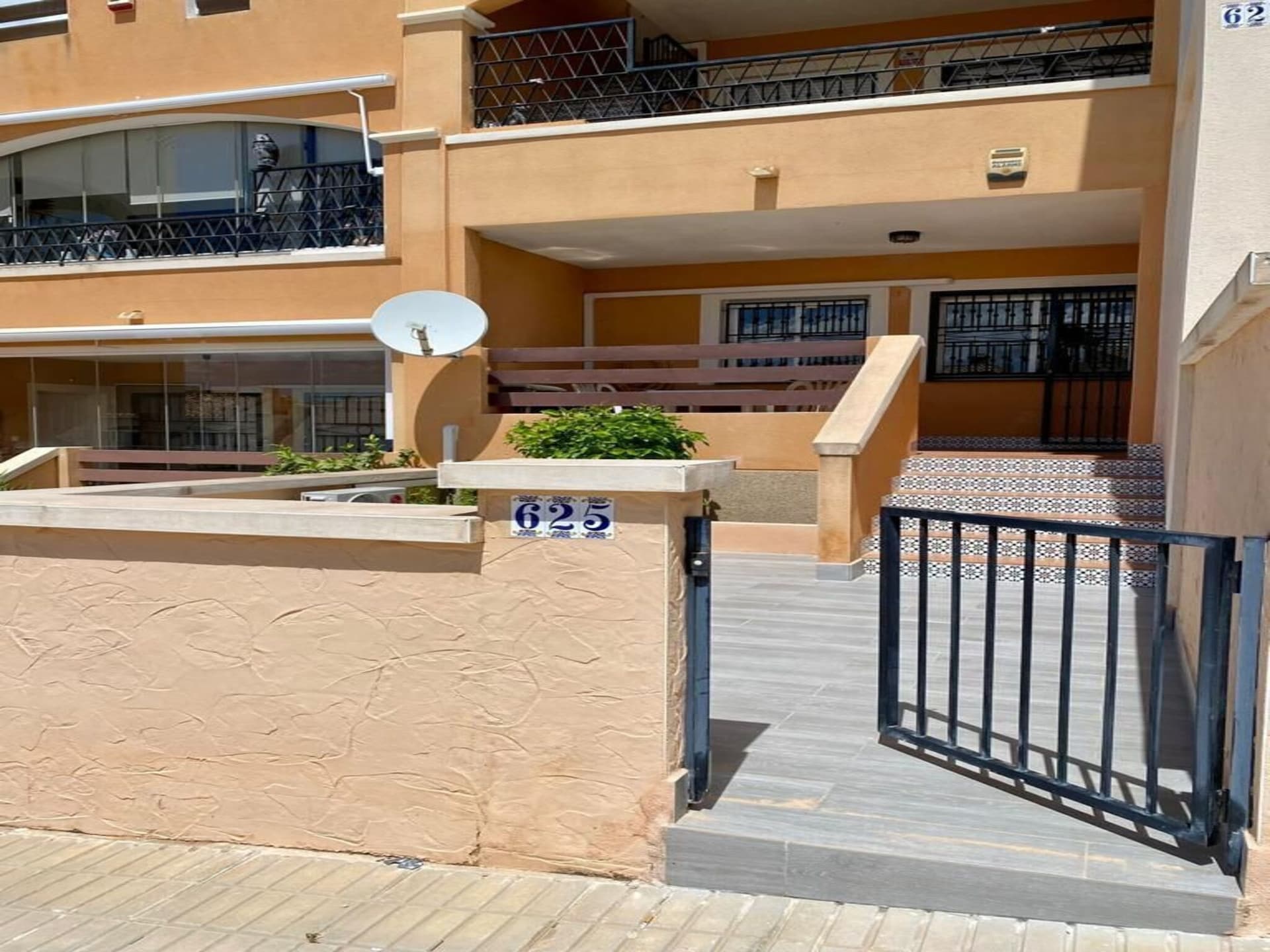 Vrijstaande bungalow met gedeeld zwembad op 3 km van het strand in Torrevieja - foto 23