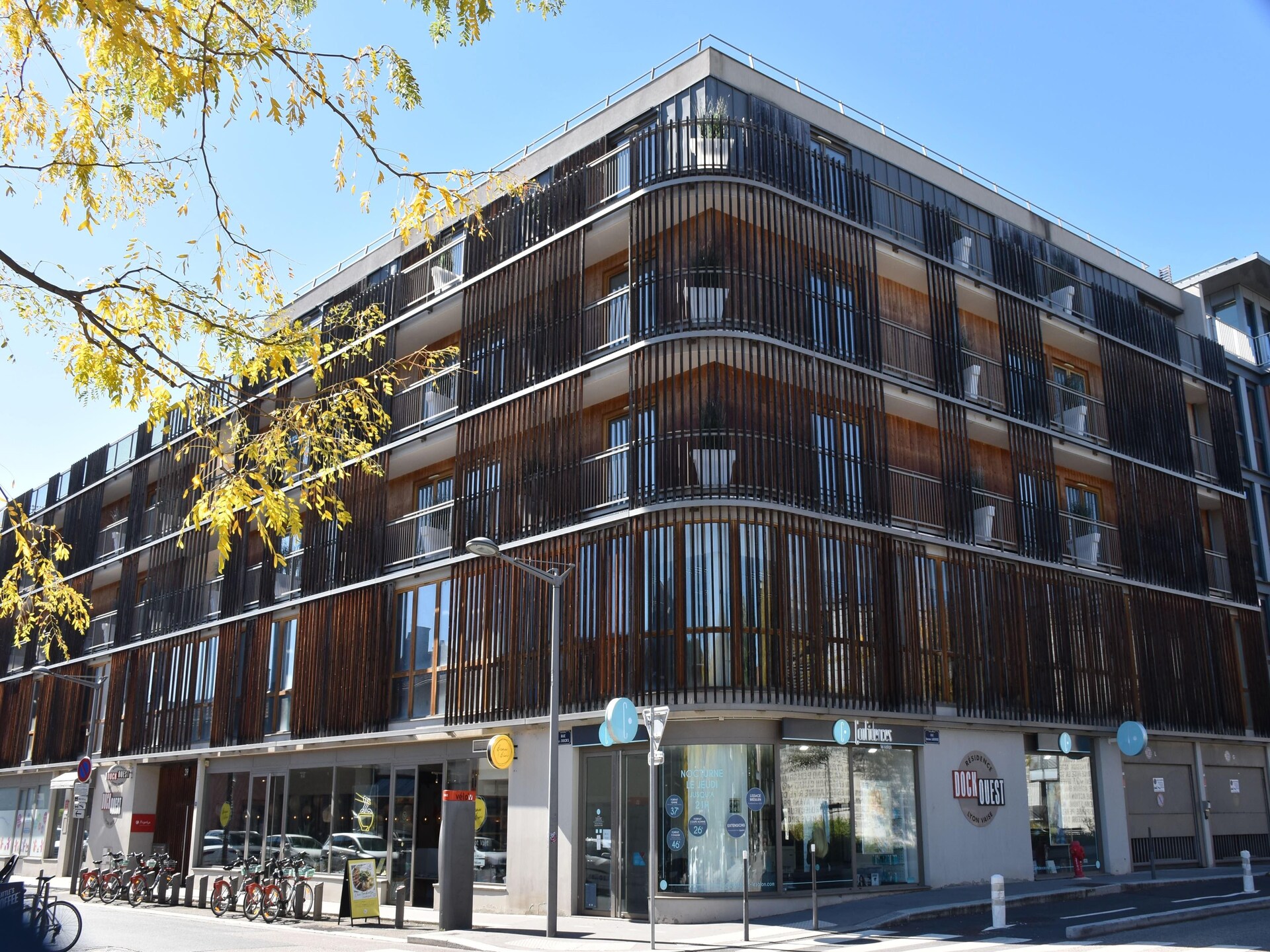 Modern appartement met balkon in Lyon Dock Ouest, vlakbij de Saône - foto 1