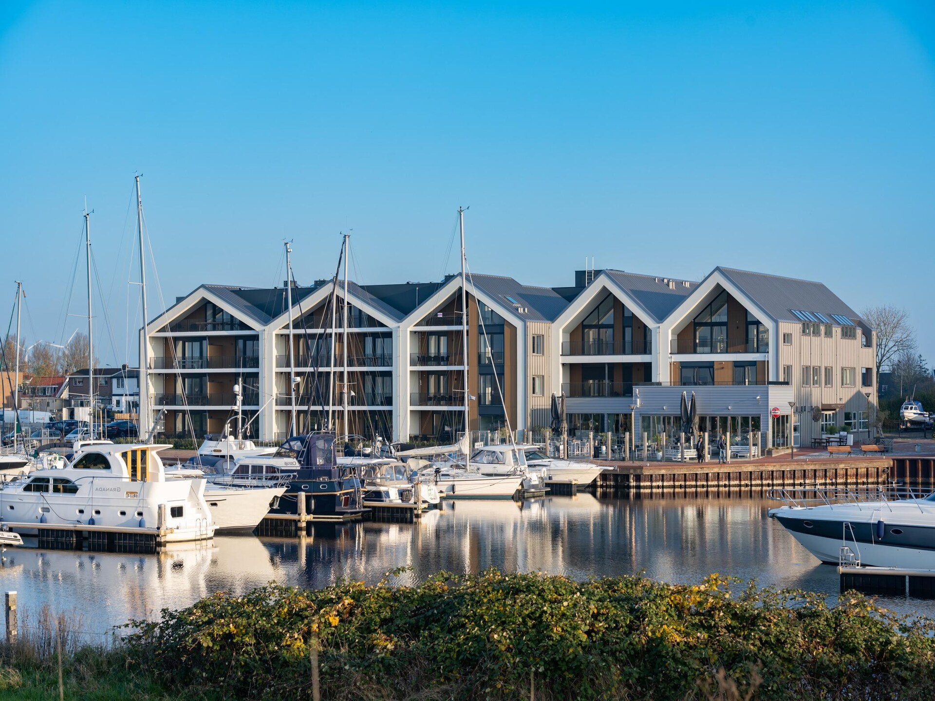Luxe loftappartement met privé-sauna aan jachthaven Kamperland - foto 11