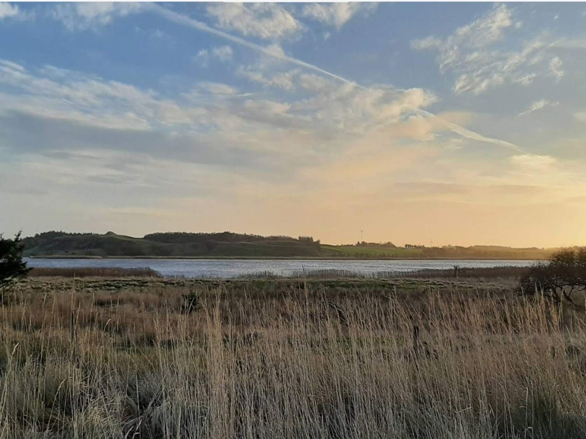 Vrijstaand vakantiehuis met uitzicht op het Ove Sø, vlakbij de Noordzee - foto 12