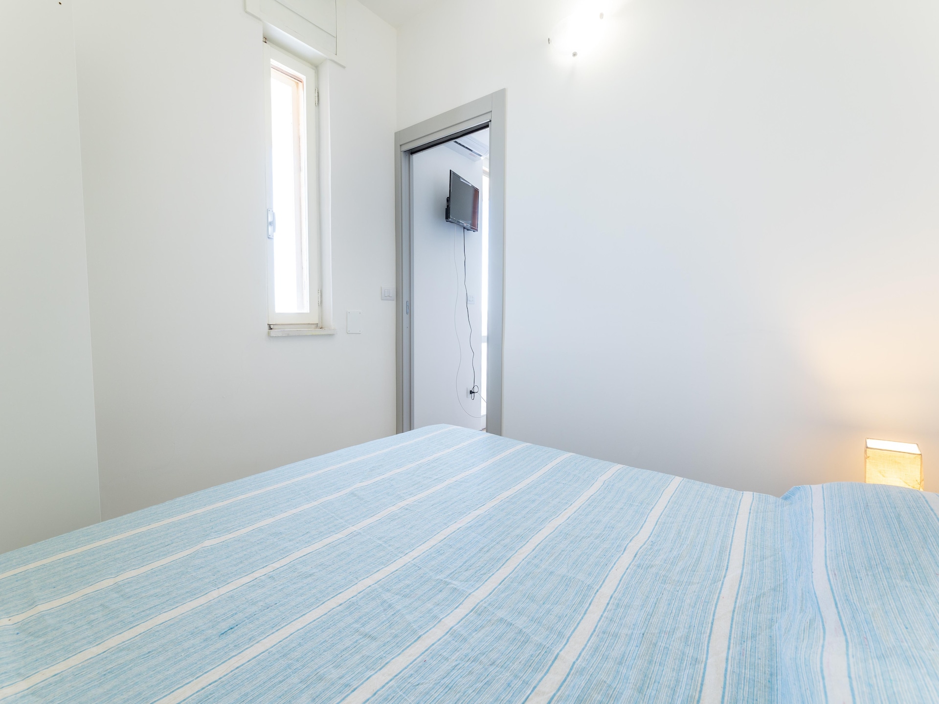 Aan het strand: Licht appartement in Baia Verde voor 3 personen - foto 9