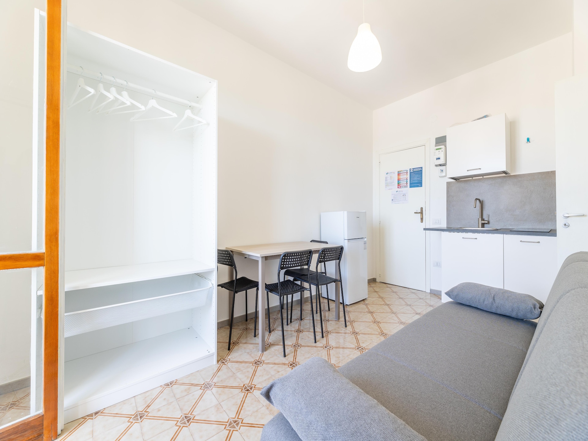 Aan het strand: Licht appartement in Baia Verde voor 3 personen - foto 8