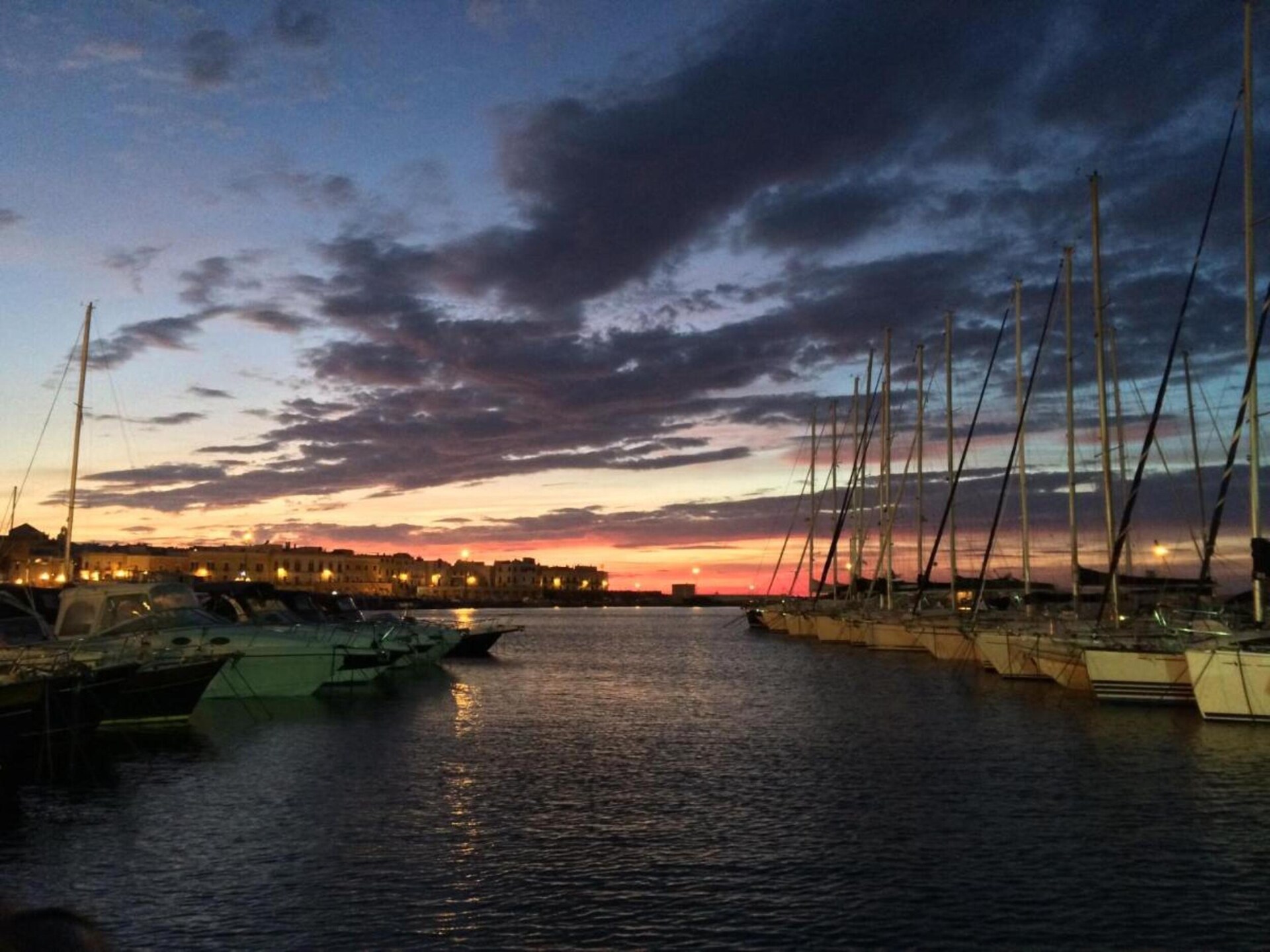 Aan het strand: Licht appartement in Baia Verde voor 3 personen - foto 31