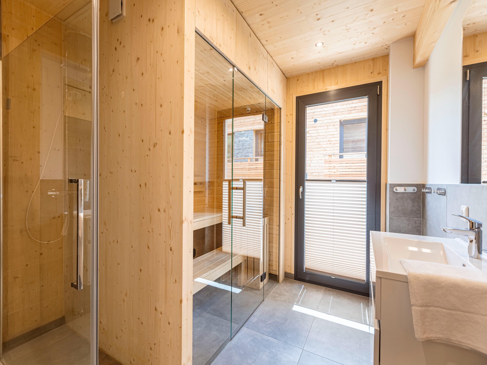 Luxe 8-persoons chalet met privé-spa & zwembad aan de Kreischberg - foto 25