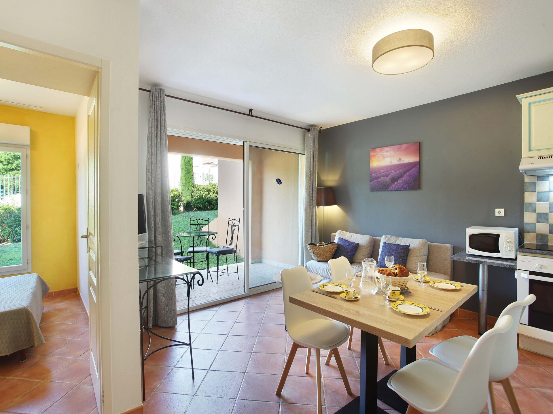 8-persoons appartement in Résidence La Licorne, Gréoux-les-Bains - foto 8