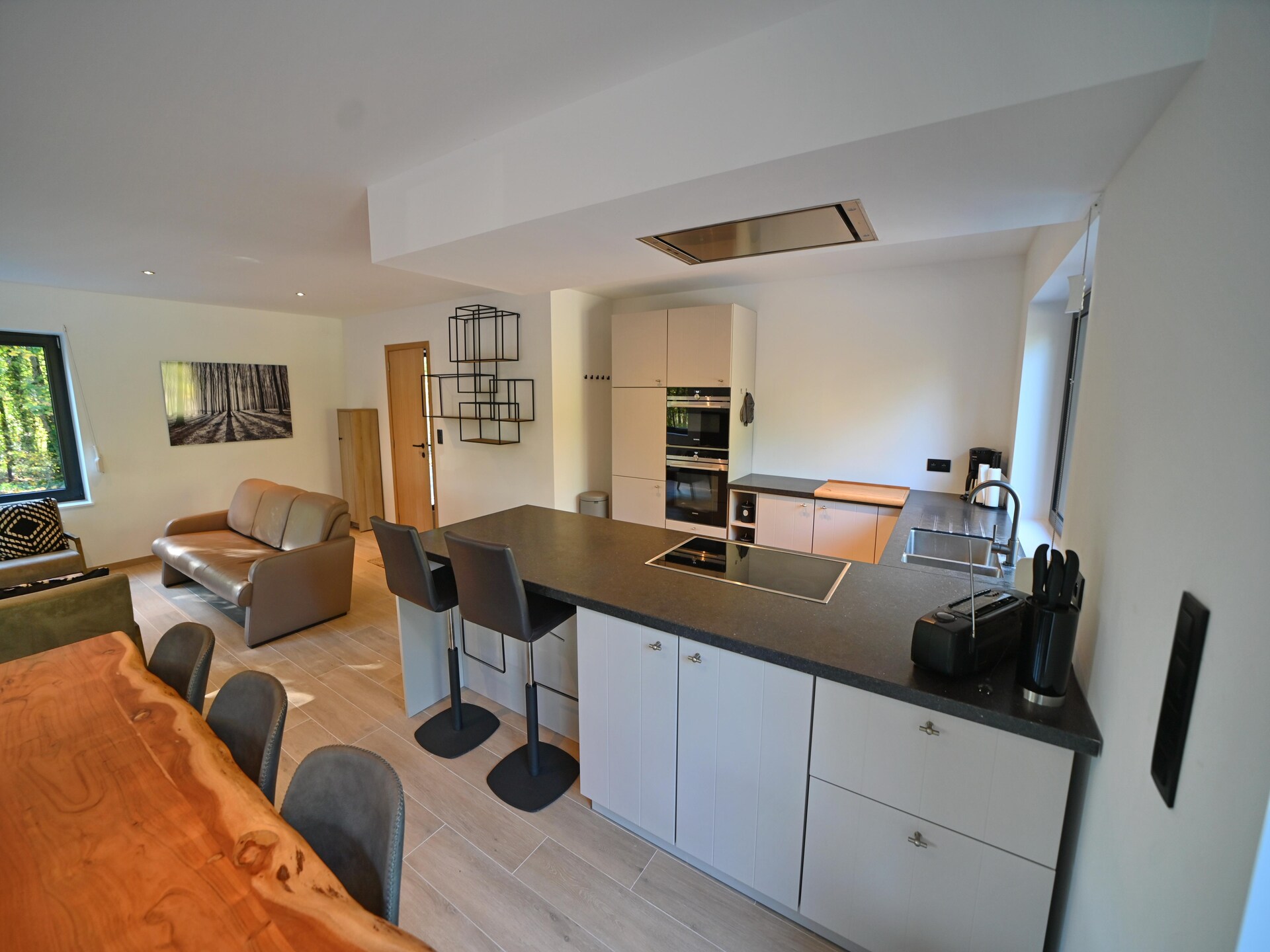 Vrijstaand chalet met hottub aan de bosrand bij Durbuy - foto 6
