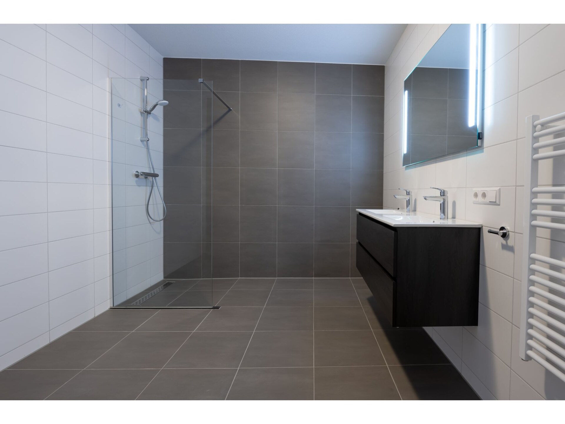 Harbour Loft 1K: luxe Marina-appartement met panoramisch havenzicht - foto 16