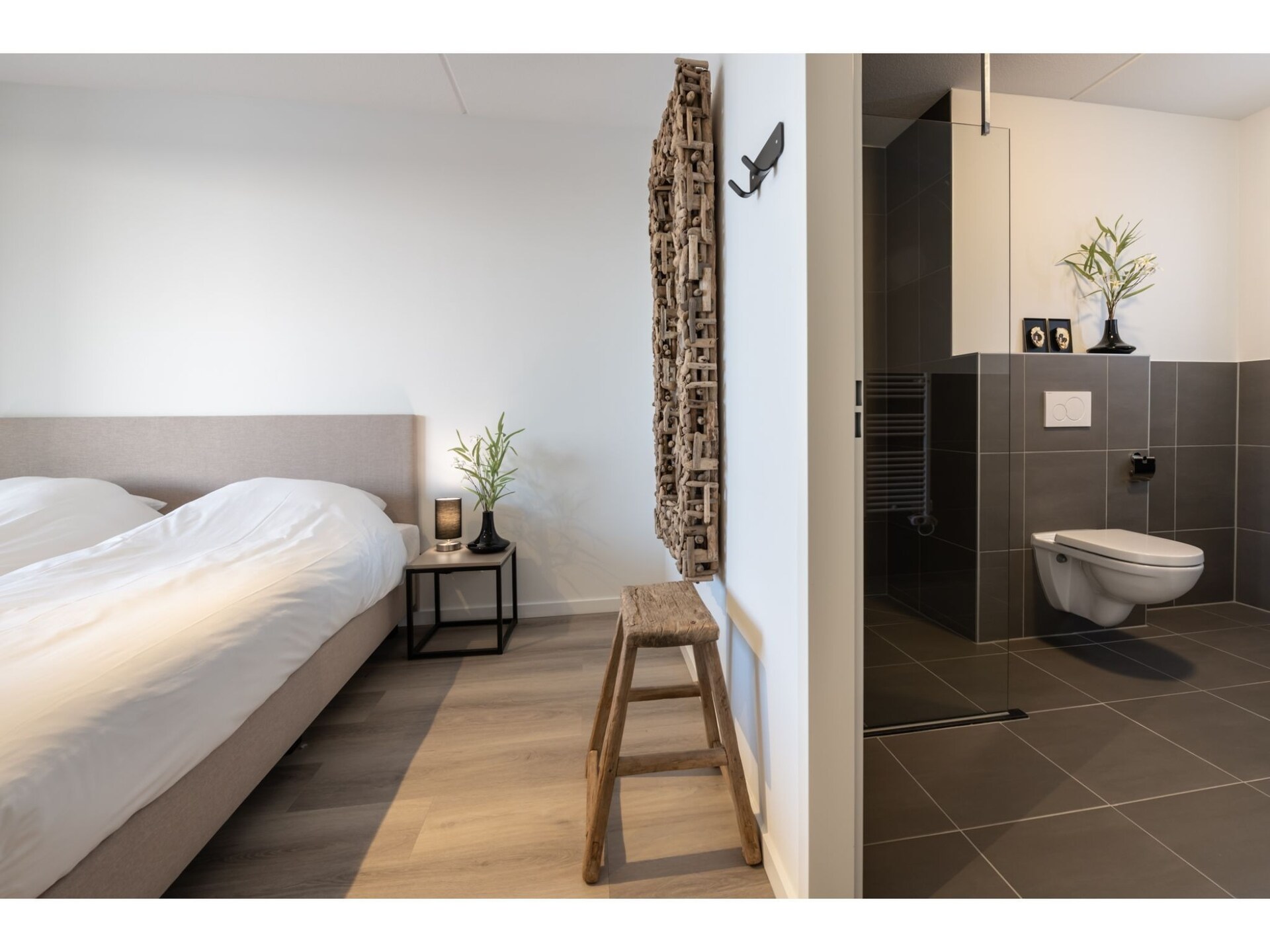 Harbour Loft 1K: luxe Marina-appartement met panoramisch havenzicht - foto 14