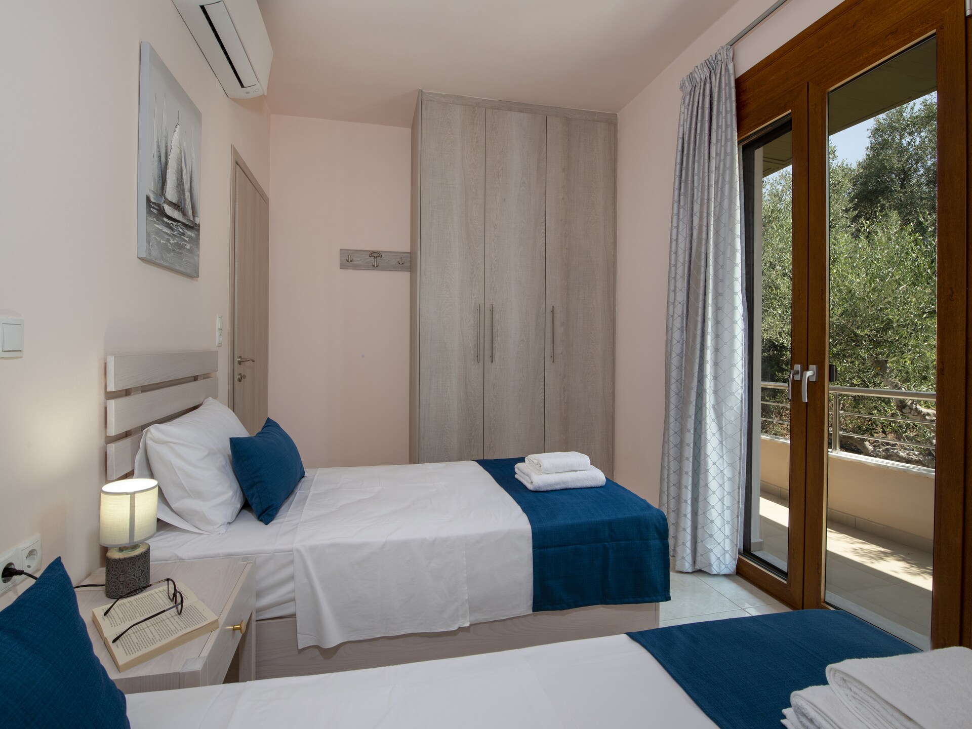 Villa Amelia: vrijstaand huis met zwembad op 2 km van het strand - foto 14
