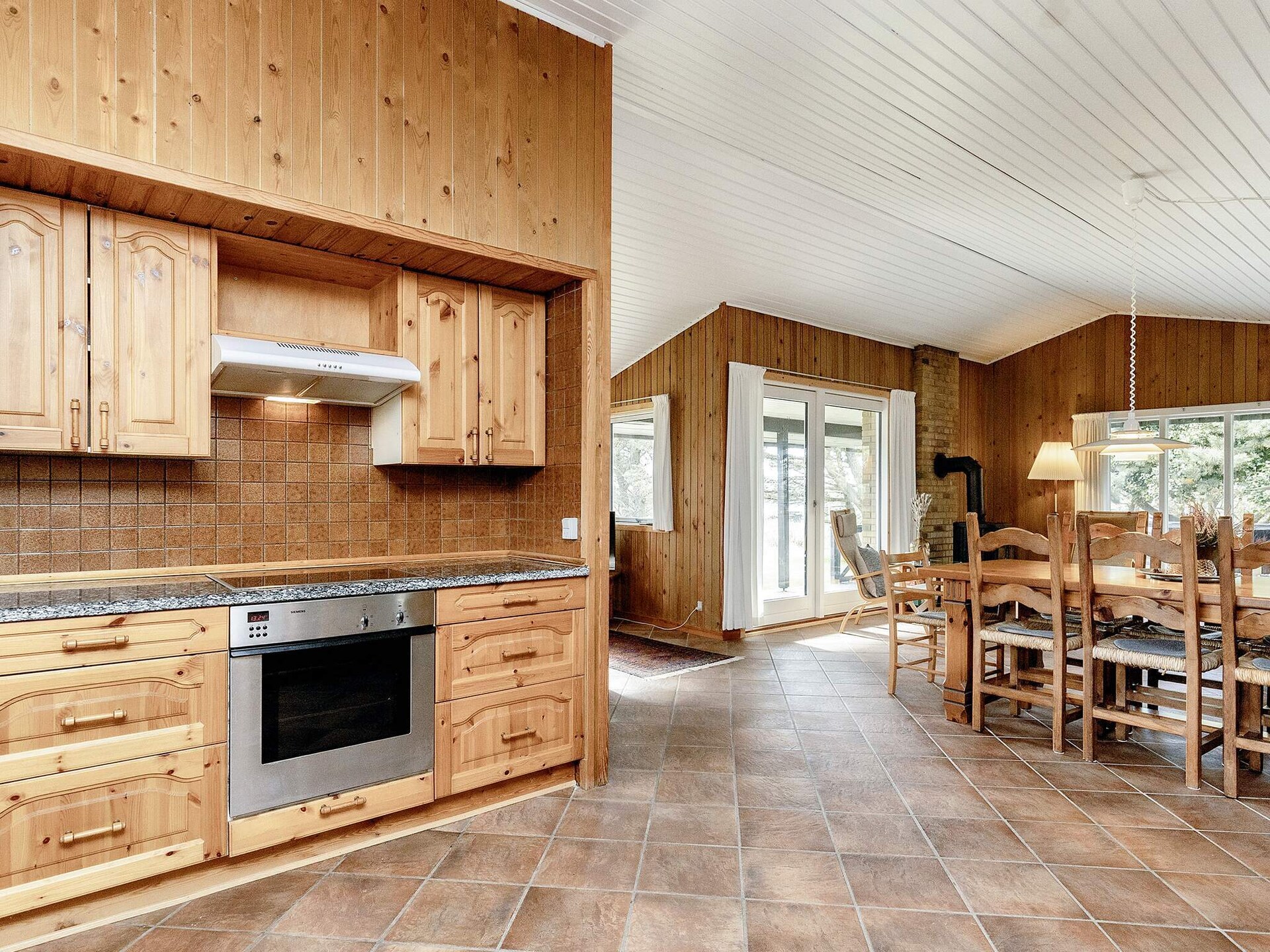 Ruim vakantiehuis met sauna en whirlpool op 350 meter van het strand bij Løkken - foto 24