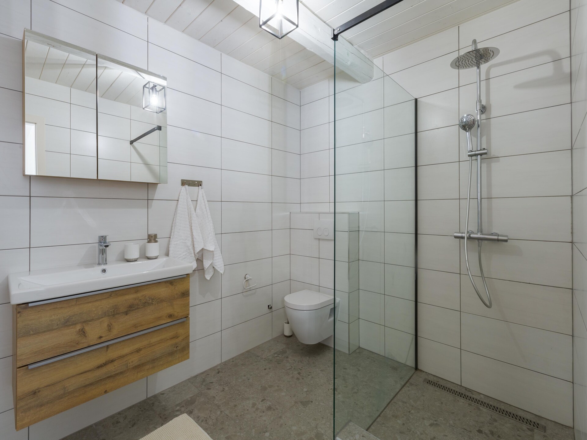 Privézwembad en luxe in Villa Rosa, centrum van Tinjan - foto 19
