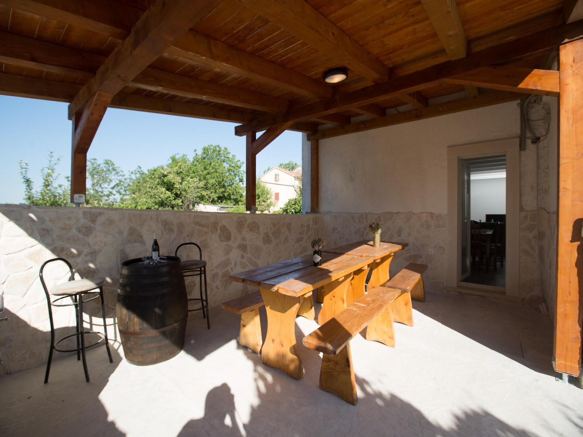 Privézwembad en luxe in Villa Rosa, centrum van Tinjan - foto 23