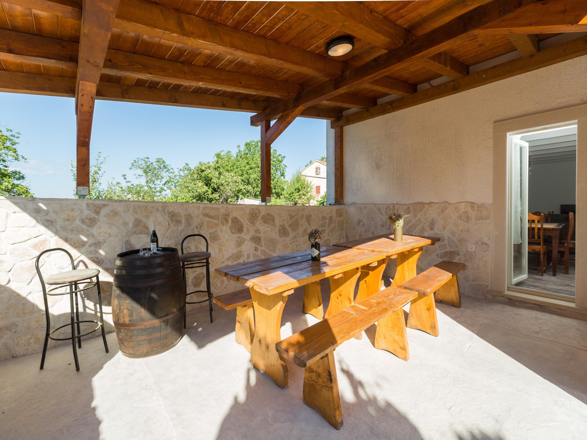 Privézwembad en luxe in Villa Rosa, centrum van Tinjan - foto 24
