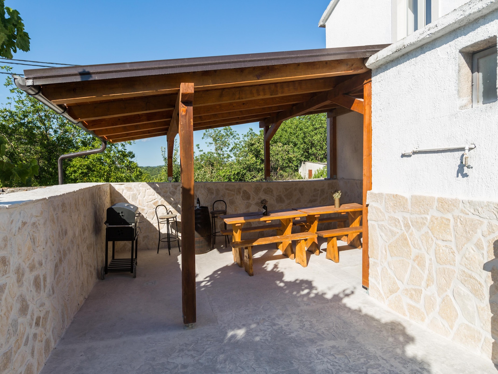 Privézwembad en luxe in Villa Rosa, centrum van Tinjan - foto 27
