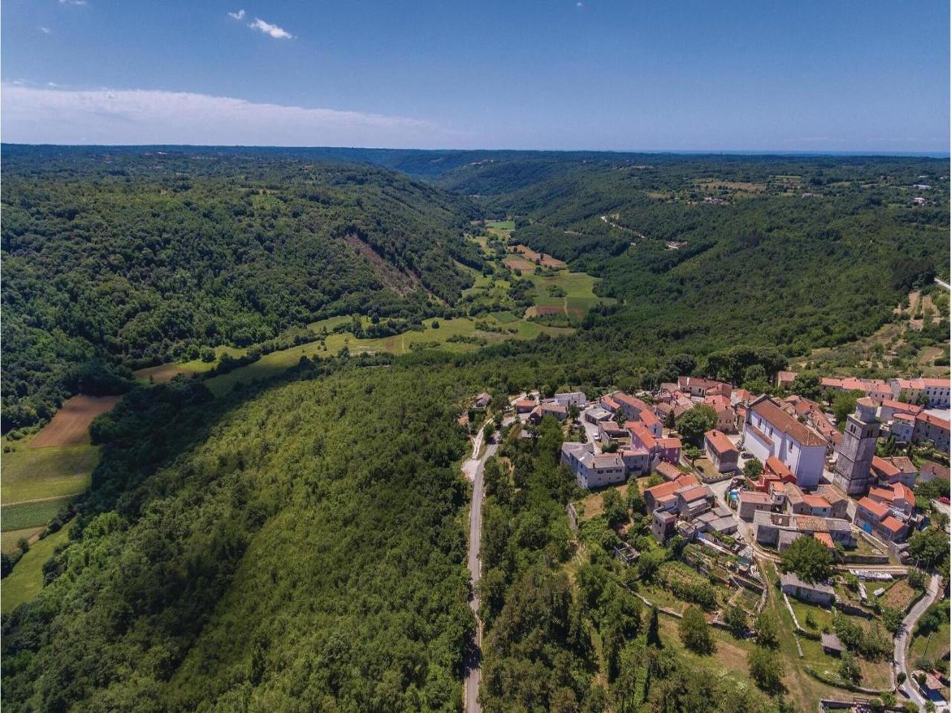 Privézwembad en luxe in Villa Rosa, centrum van Tinjan - foto 37