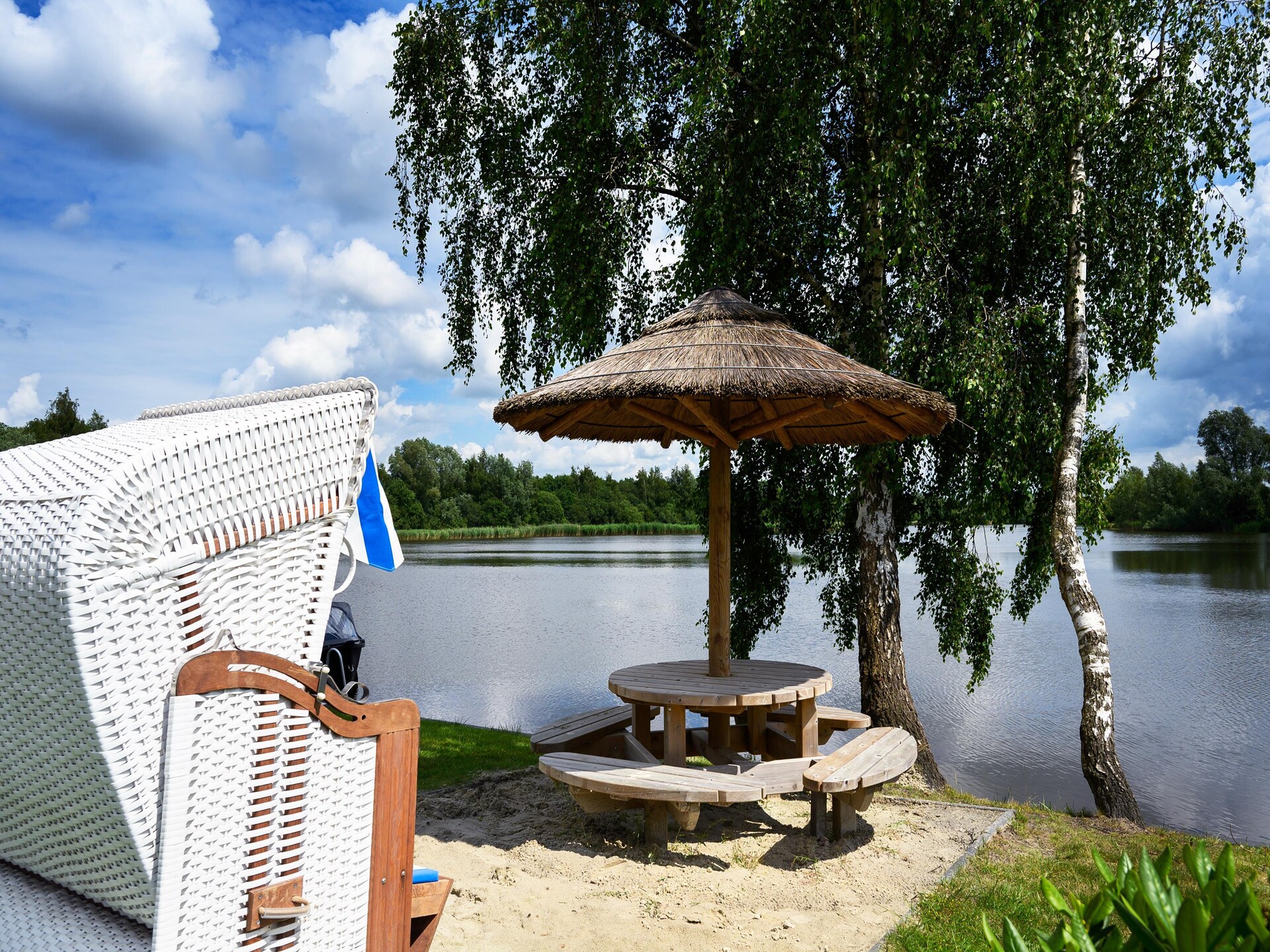 Luxe vrijstaand Lethehuis aan meer met sauna, buitenspa en privétoerboot - foto 29