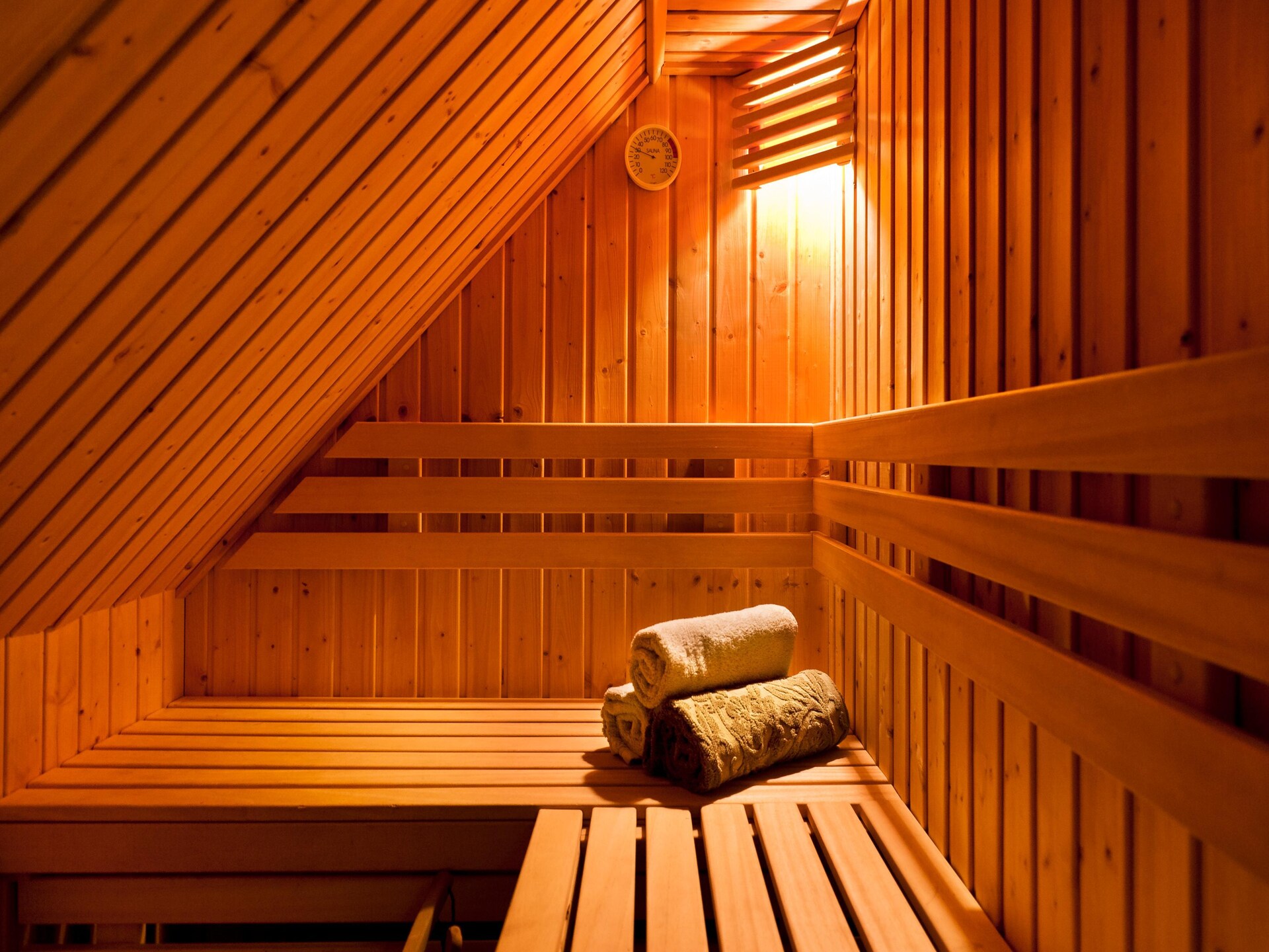 Luxe wellness vakantiehuis aan zwemmeer in Groningen voor 10 personen - foto 40
