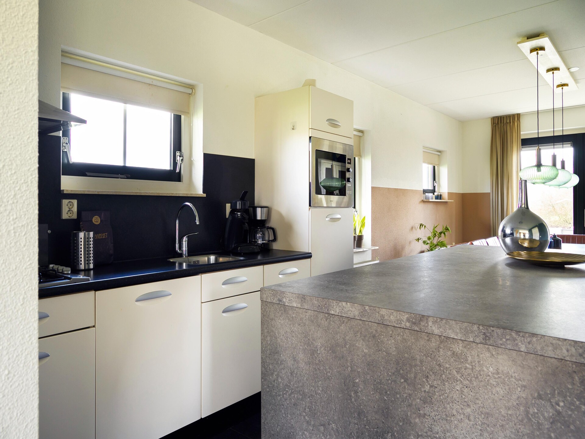 Luxe wellness vakantiehuis aan zwemmeer in Groningen voor 10 personen - foto 14