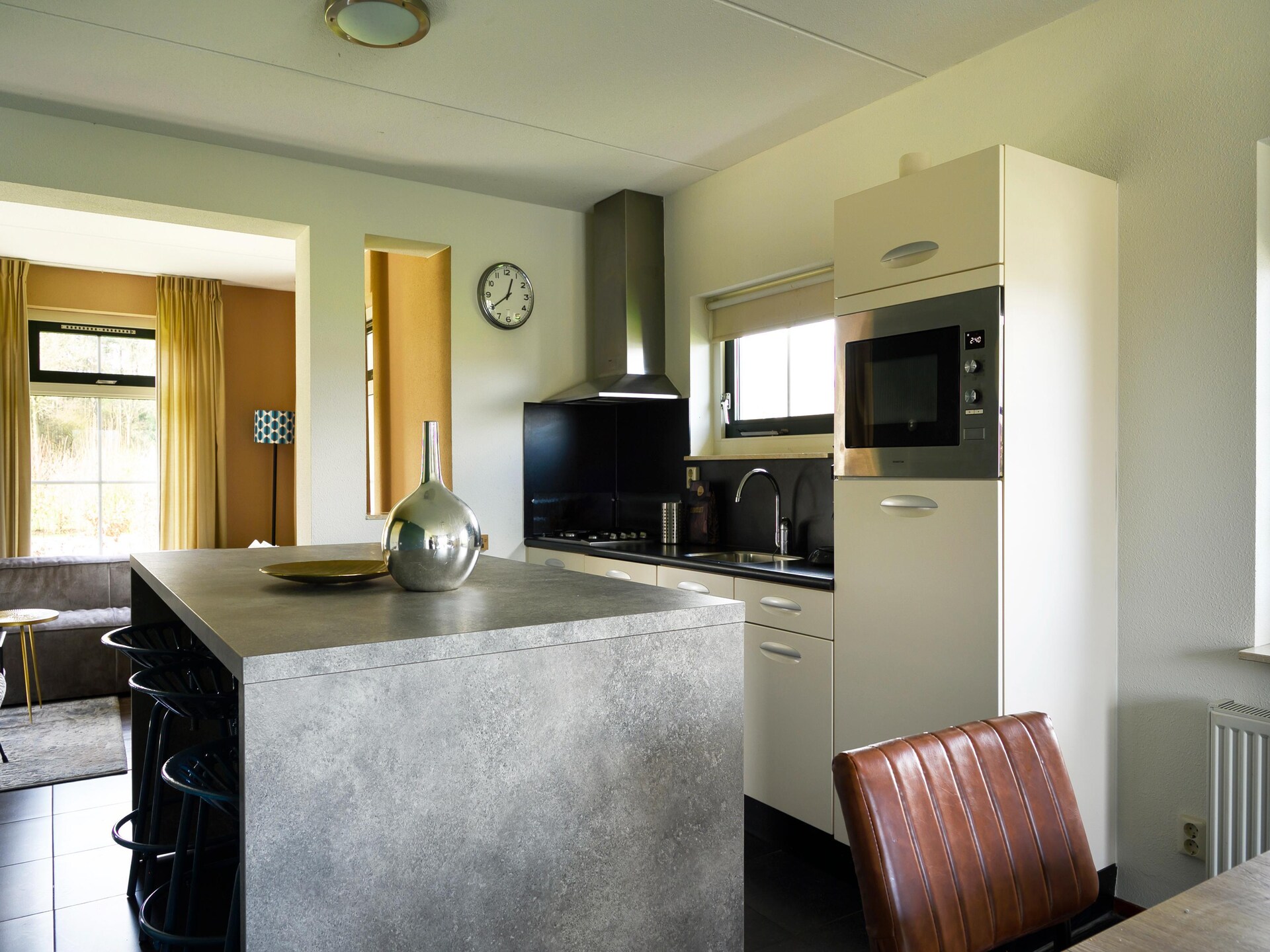 Luxe wellness vakantiehuis aan zwemmeer in Groningen voor 10 personen - foto 15