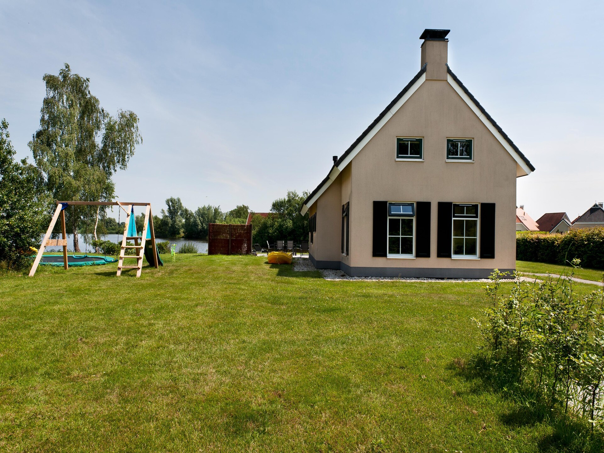 Luxe wellness vakantiehuis aan zwemmeer in Groningen voor 10 personen - foto 7