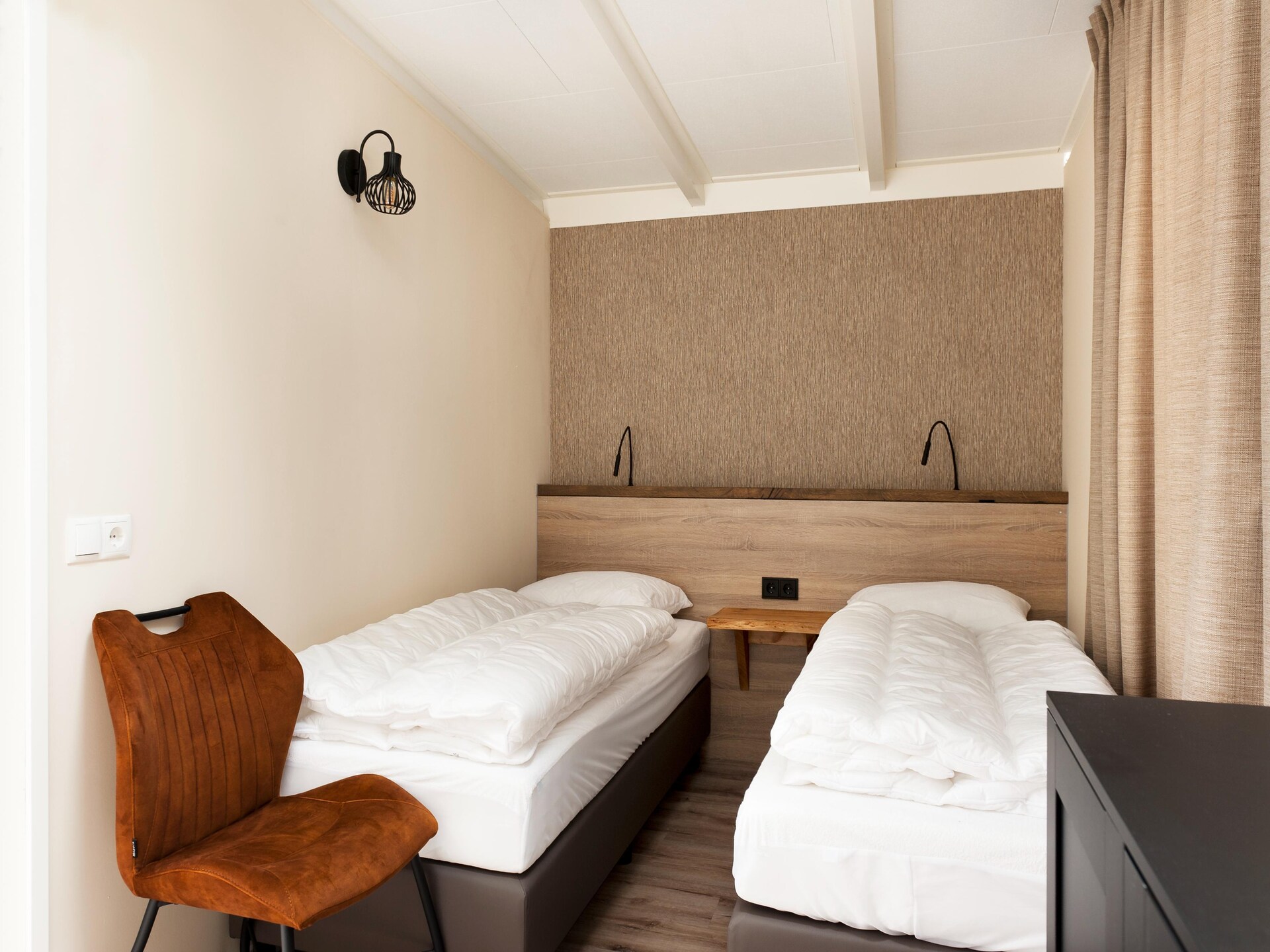 Metbroekhuis Wellness de luxe: sauna, buitenspa en privésteiger aan het meer - foto 15