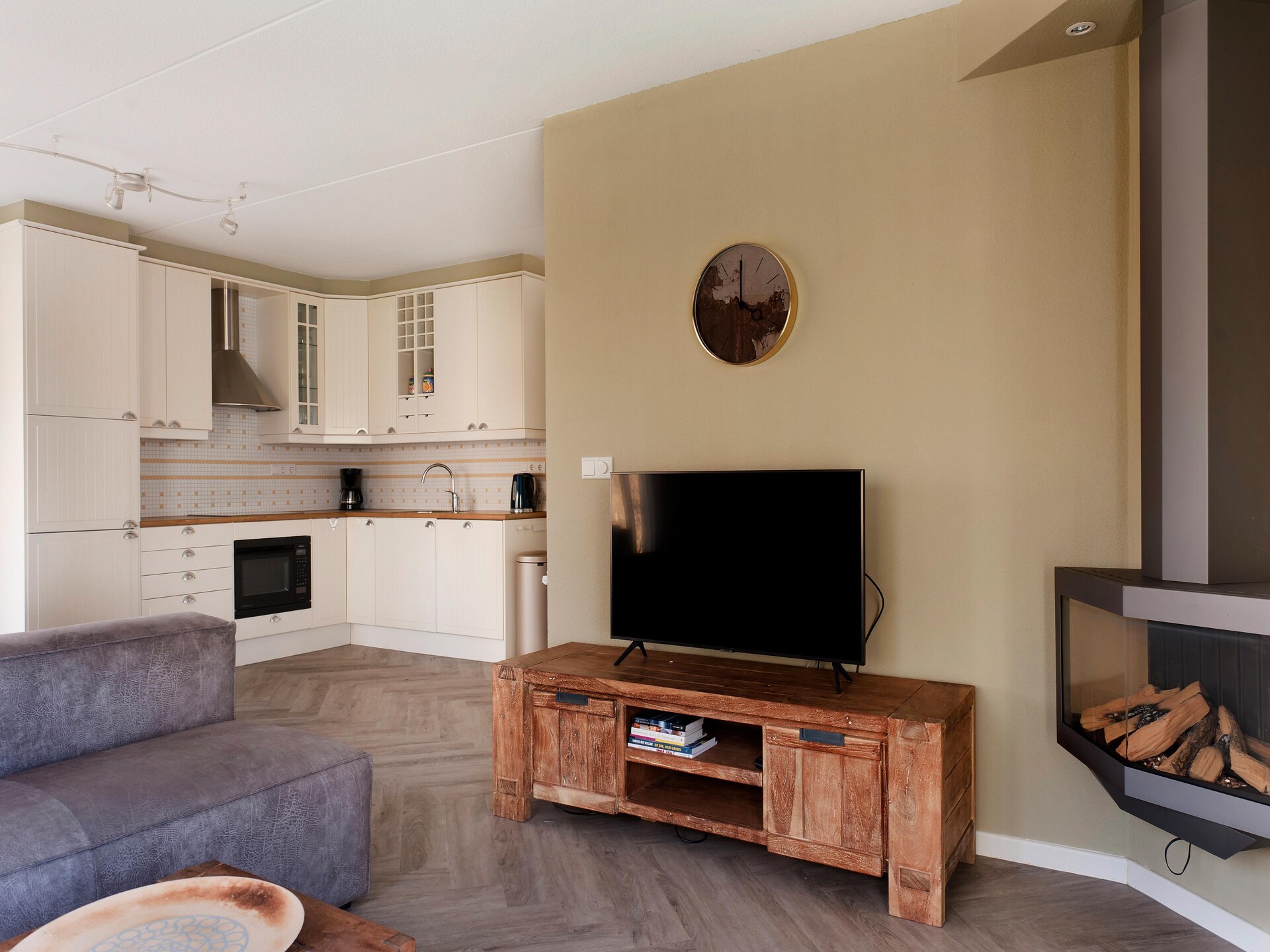 Grand Fisker Wellness: luxe vakantiehuis met buitenspa, sloep en privé watertoegang - foto 13