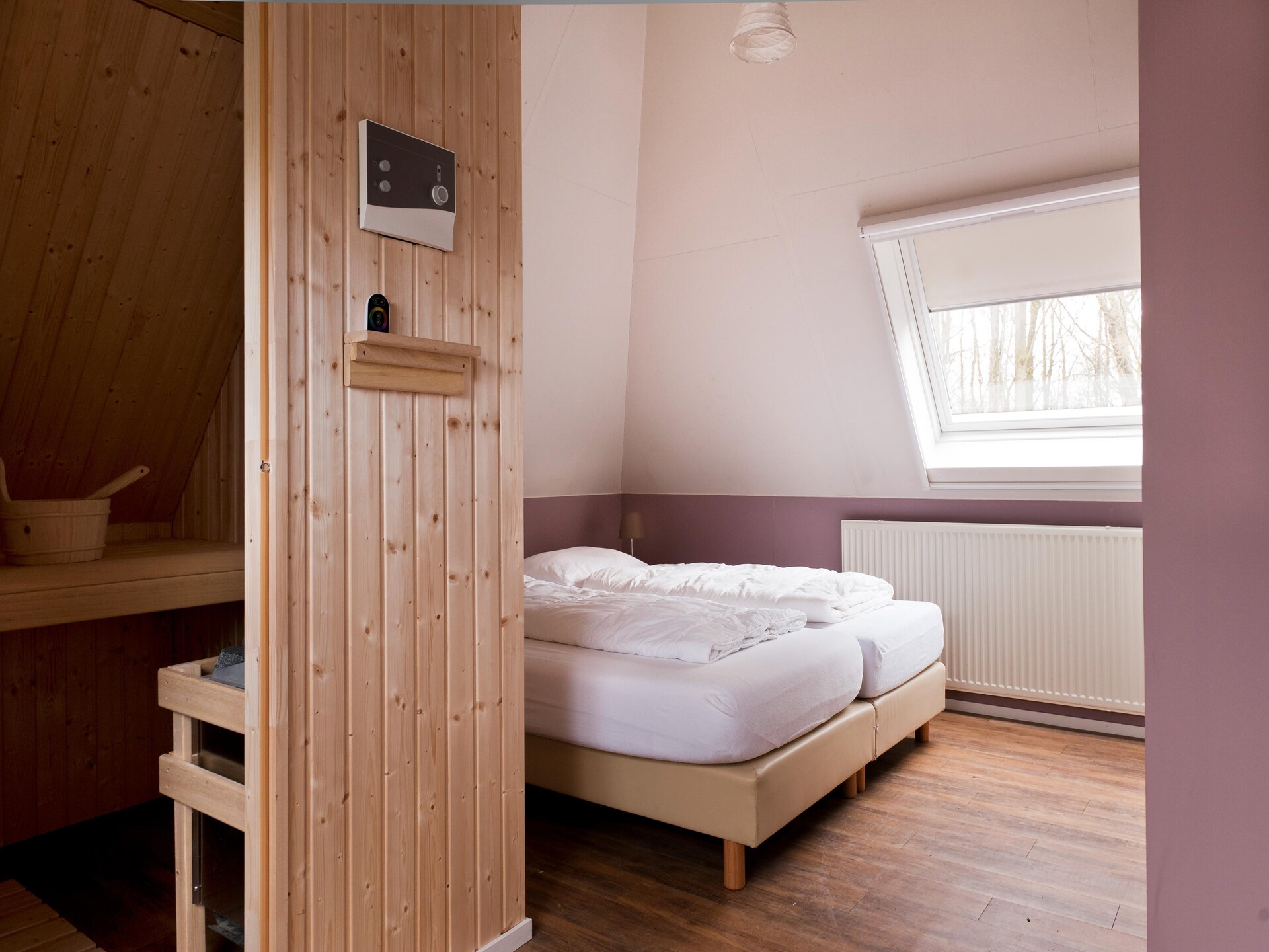 Grand Fisker Wellness: luxe vakantiehuis met buitenspa, sloep en privé watertoegang - foto 20