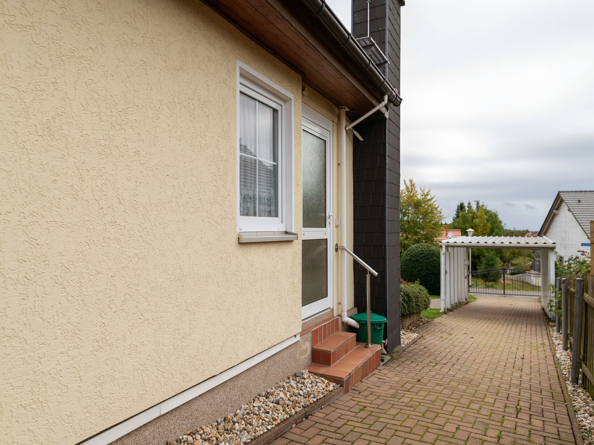 Bosrijke vrijstaande bungalow met serre, open haard en omheinde tuin in Friedrichsbrunn - foto 19