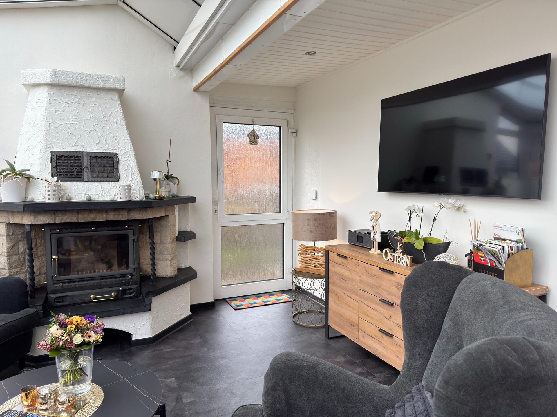 Bosrijke vrijstaande bungalow met serre, open haard en omheinde tuin in Friedrichsbrunn - foto 9