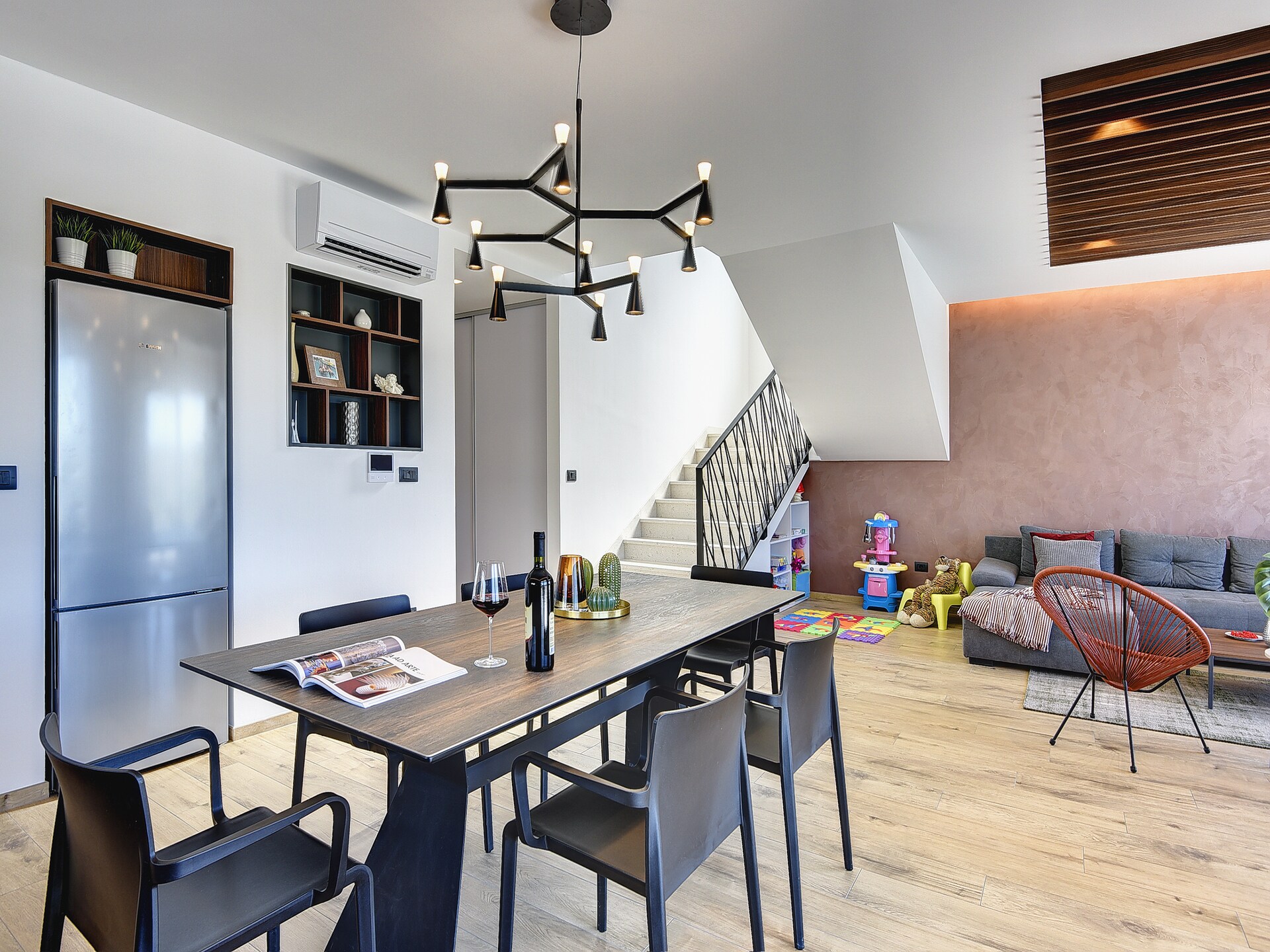 Villa Joy: Vrijstaande stadselegance met 3 badkamers, vlak bij strand Pula - foto 10