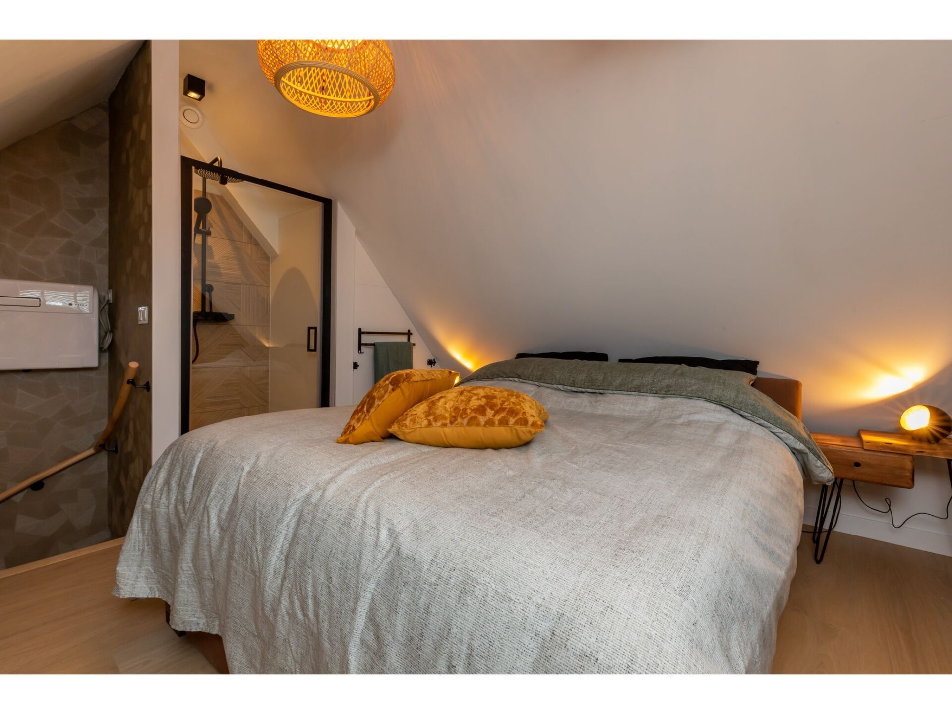 Bon Bini: stijlvol appartement in hartje Zoutelande, 500m van strand - foto 18