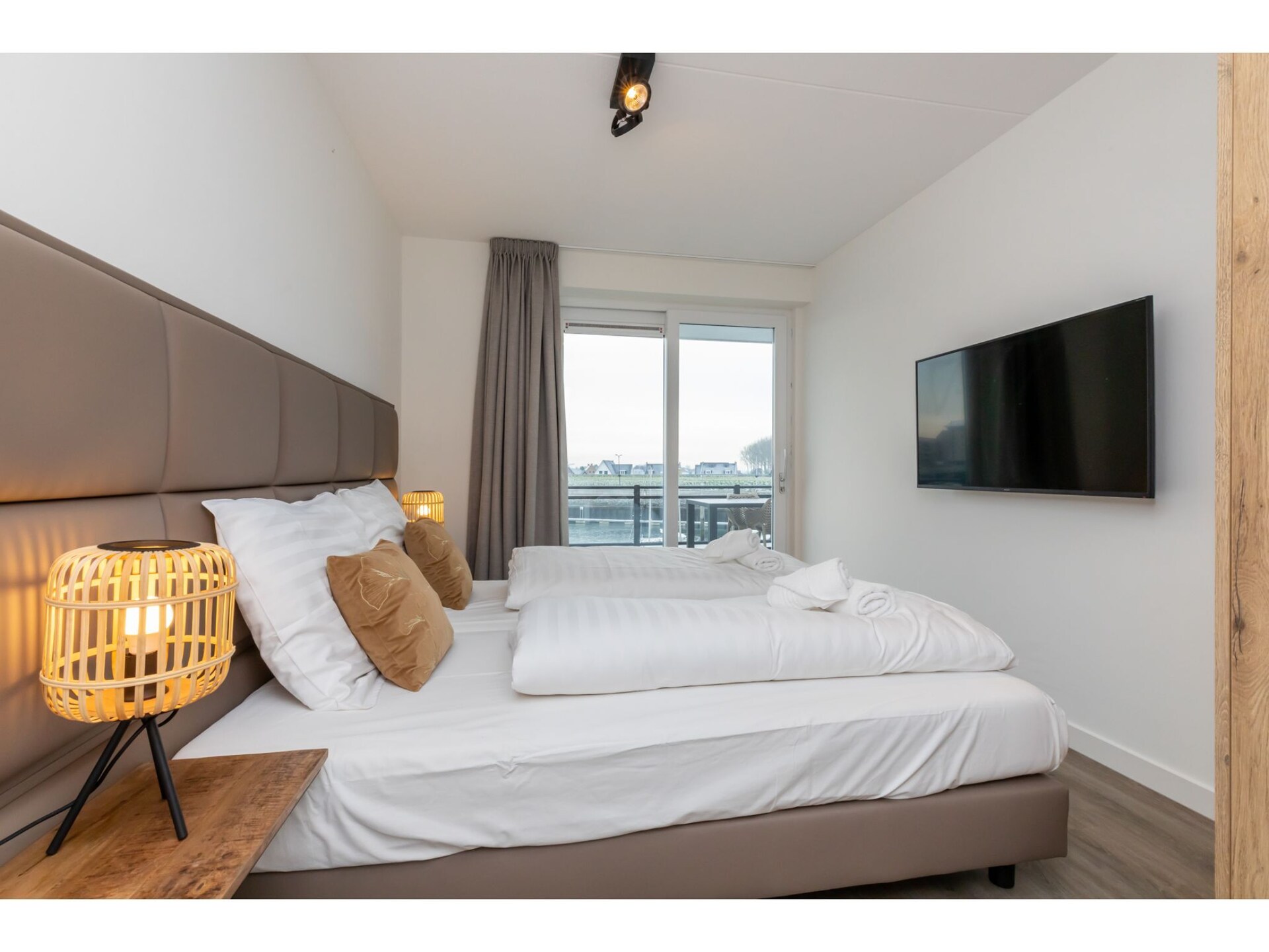 Panoramisch appartement met zeezicht in St. Annaland aan de Oosterschelde - foto 17