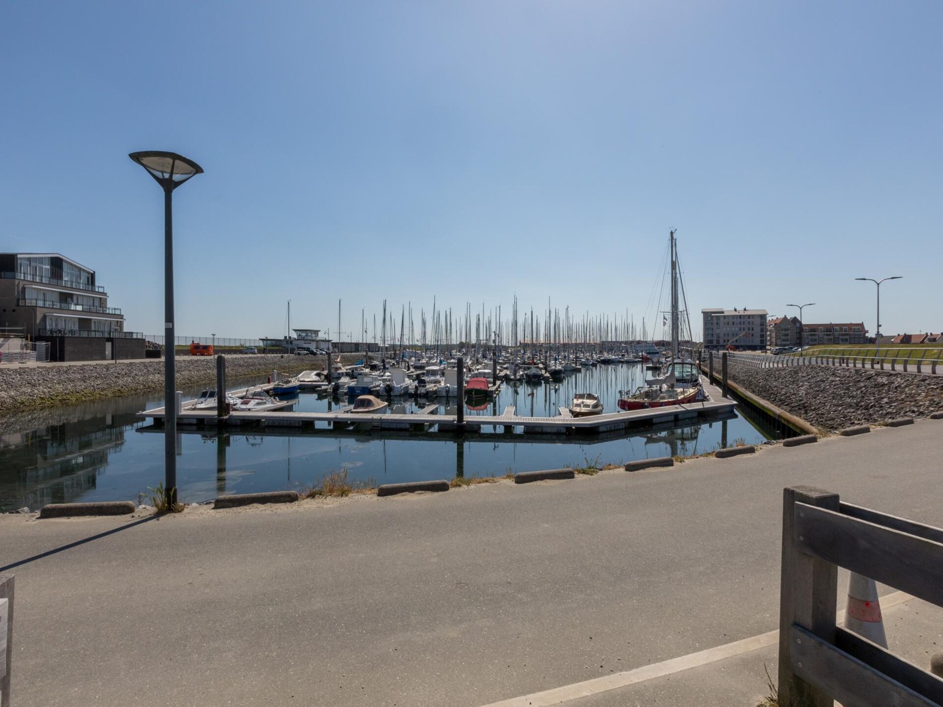 Panoramisch appartement met zeezicht in St. Annaland aan de Oosterschelde - foto 83