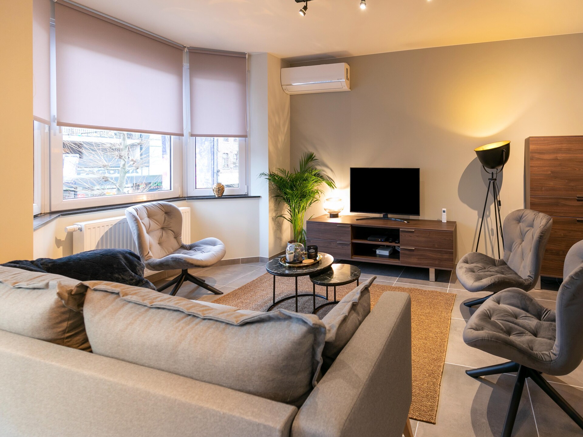 Duplex Appartement in Maasmechelen – Winkelen, Natuur & Fietsplezier voor 6 - foto 12