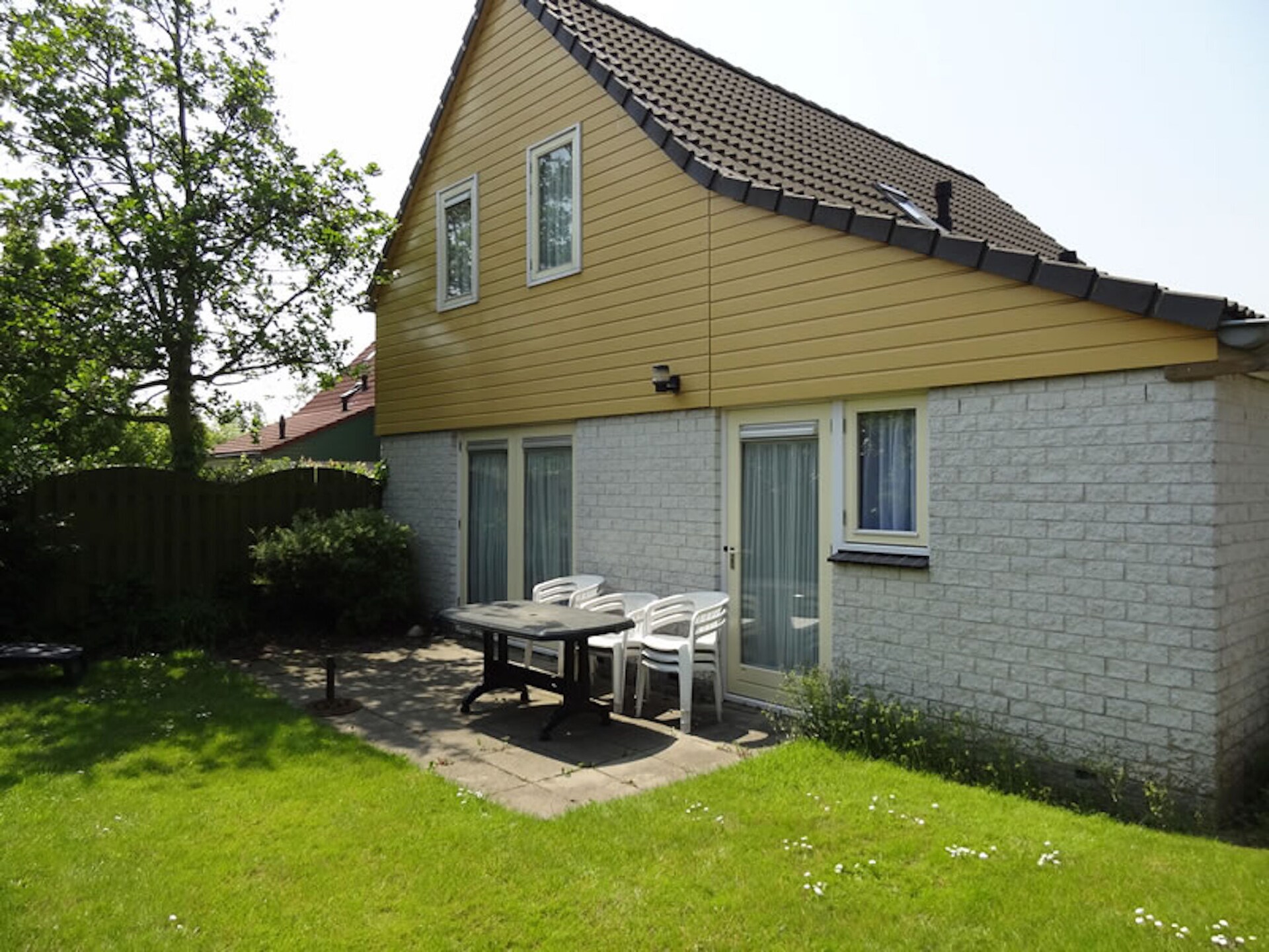 Vrijstaande villa op 300m van zee in Wemeldinge, Zeeland - foto 18