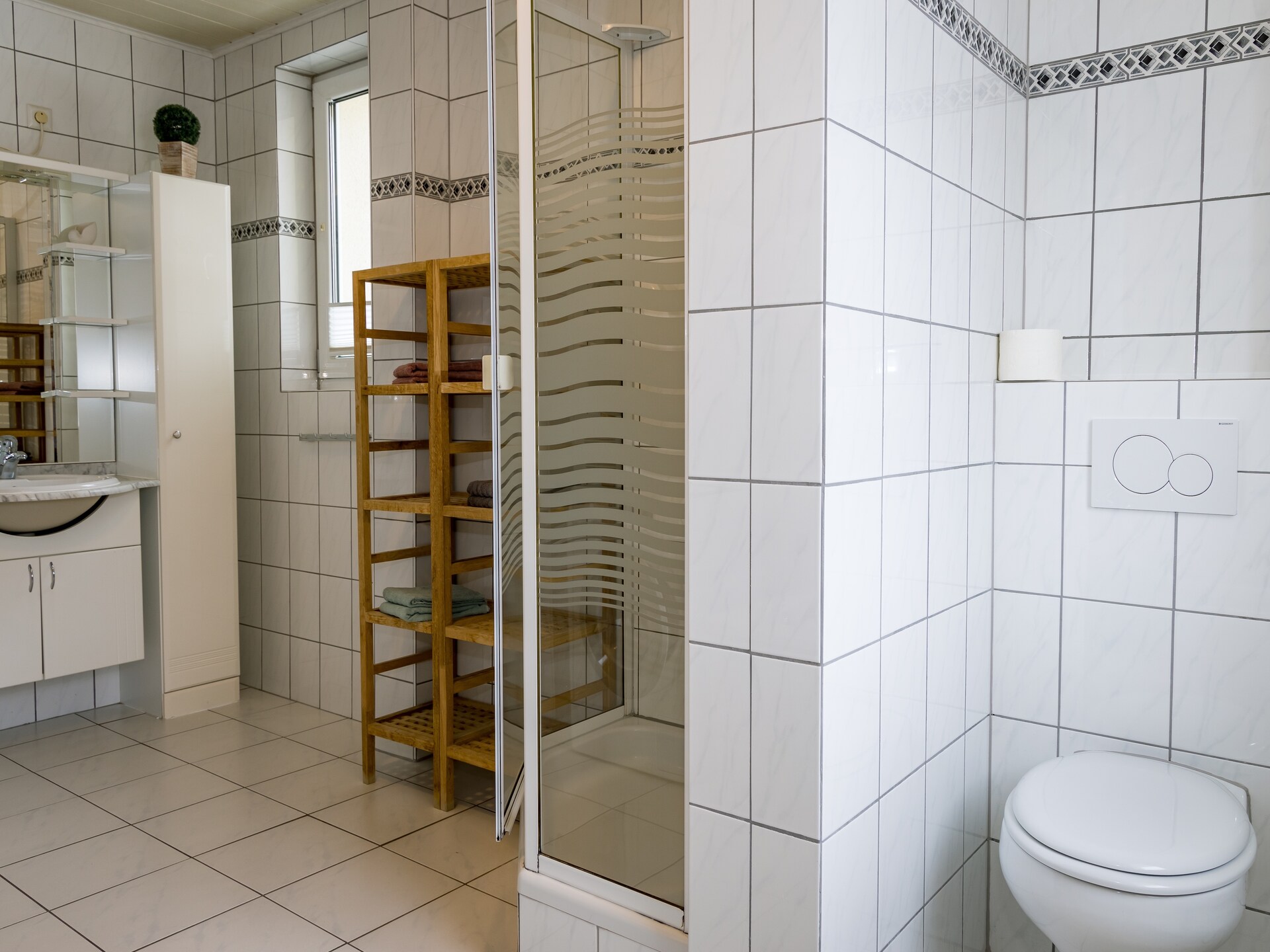 Ruim 16-persoons appartement in het bos bij Erndtebrück met sauna en tuin - foto 27