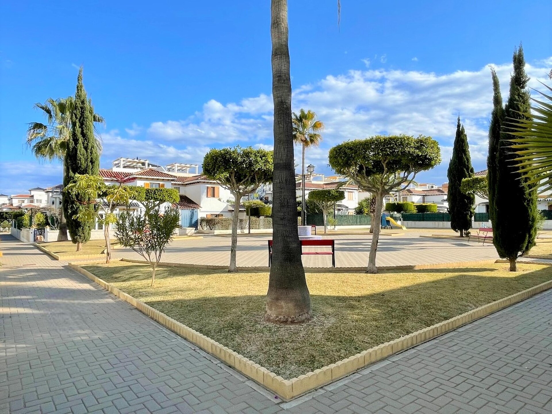Begane grond appartement met groot terras in Vera Playa, 2 min van strand - foto 31