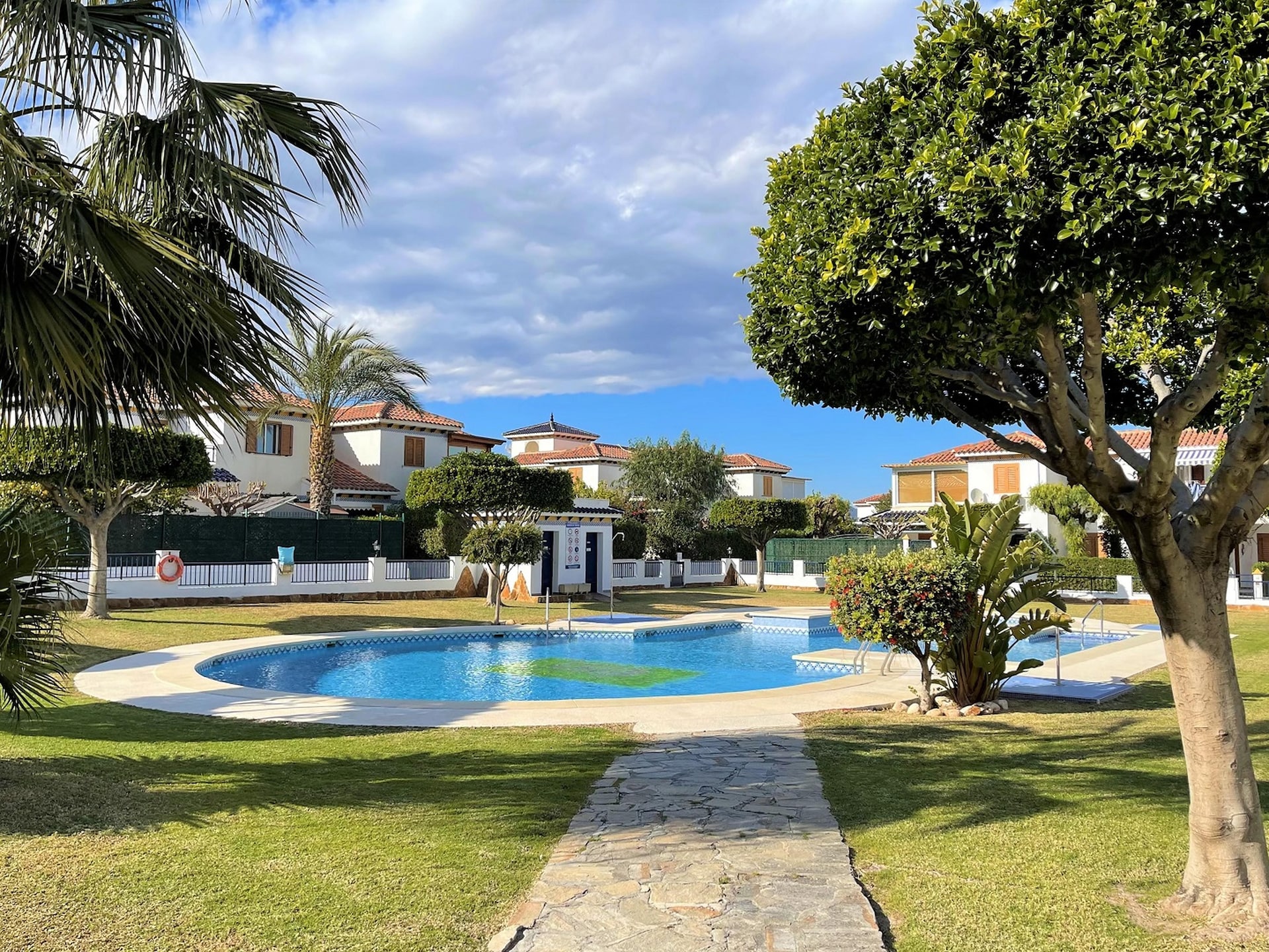 Begane grond appartement met groot terras in Vera Playa, 2 min van strand - foto 1