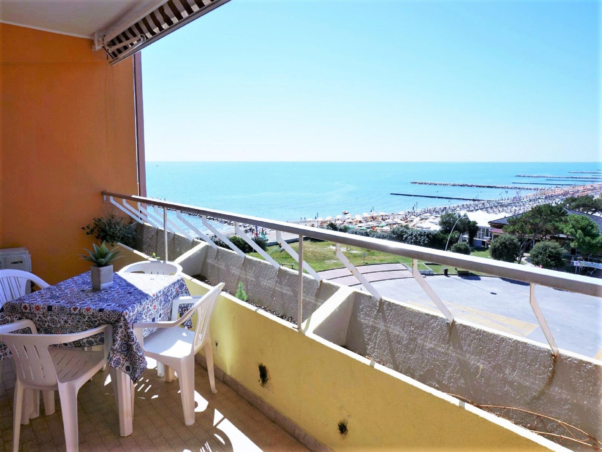 Chimere 1/51: Zeezichtappartement op 20m van het strand in Caorle - foto 5