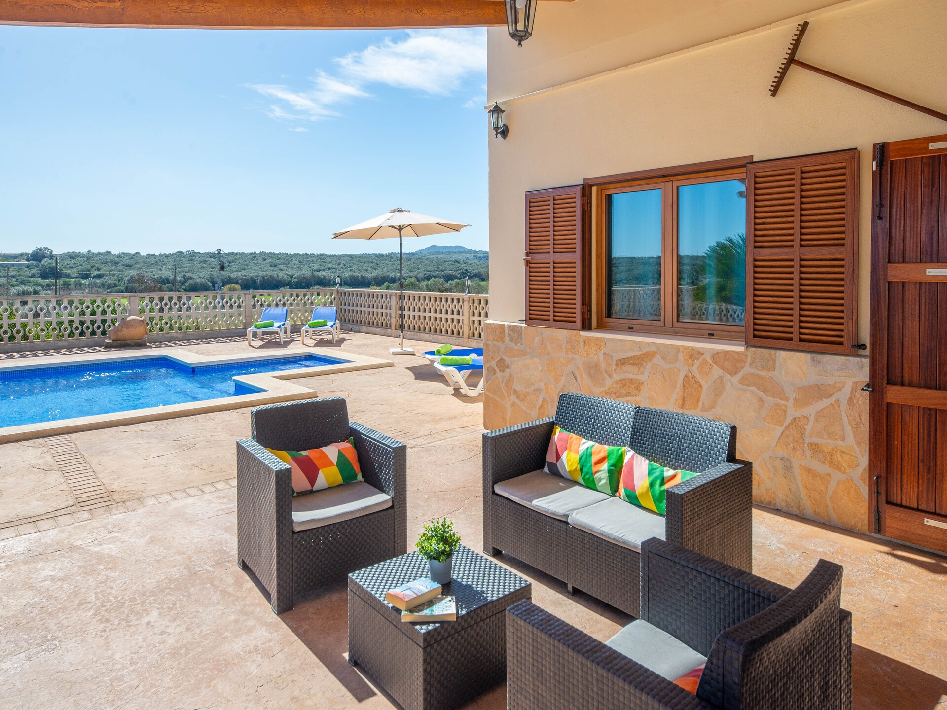 Luxe villa met zoutwaterzwembad in Ariany - foto 18