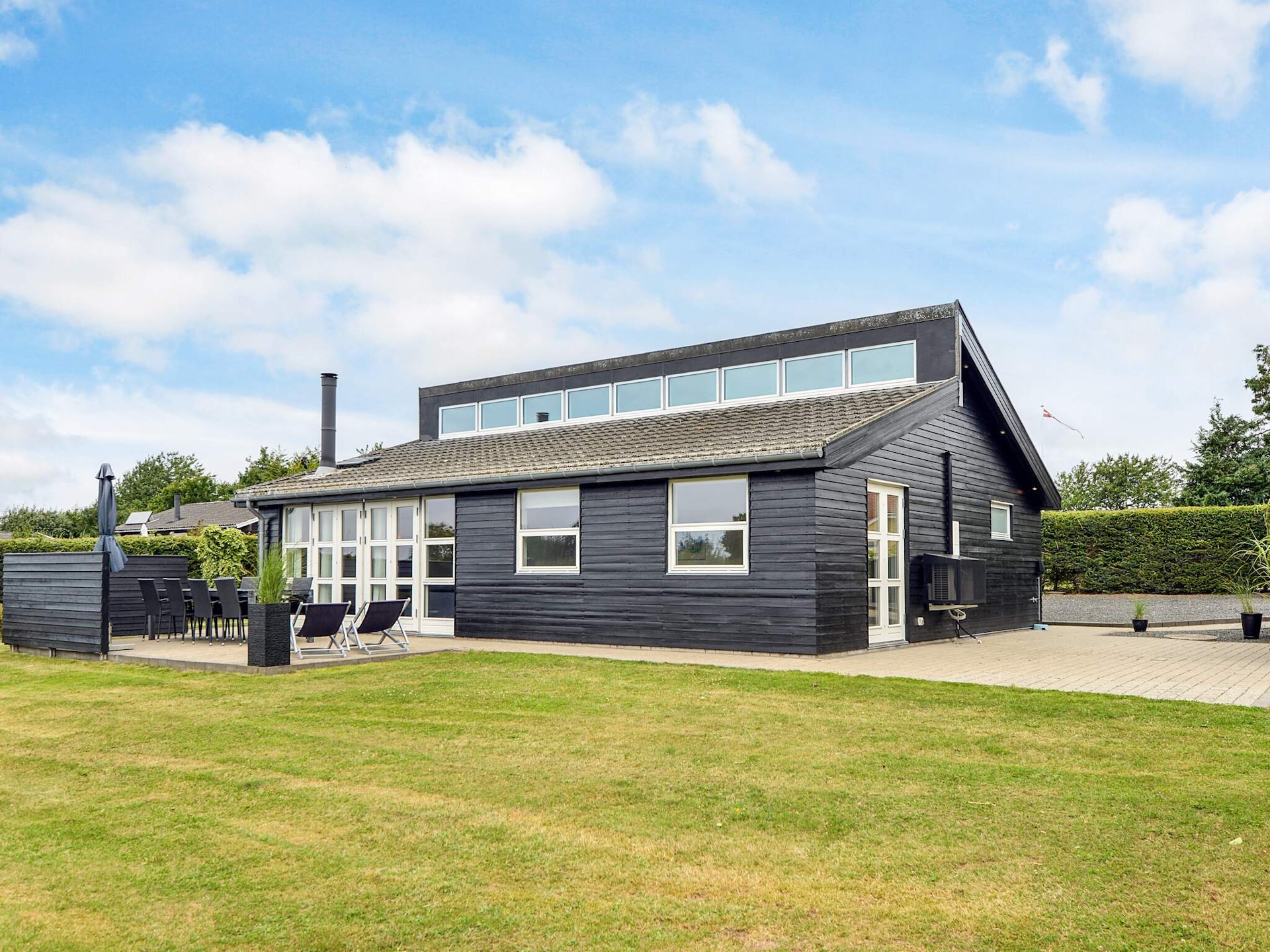 Lichtrijk vakantiehuis op 300 meter van strand in Ebeltoft - foto 3