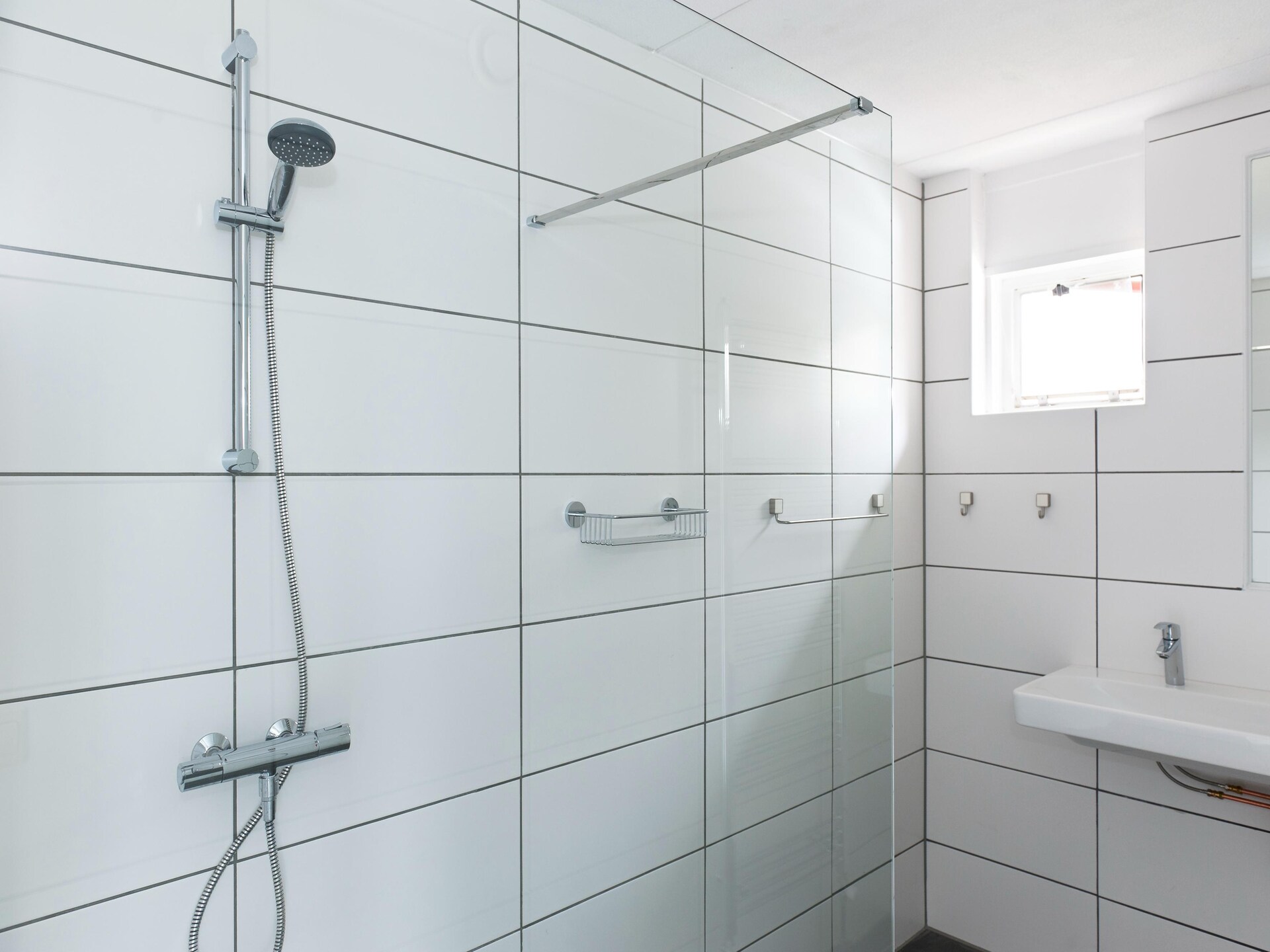 Wiid Wellness: luxe vakantiehuis met sauna en buitenspa aan het water in Friesland - foto 16