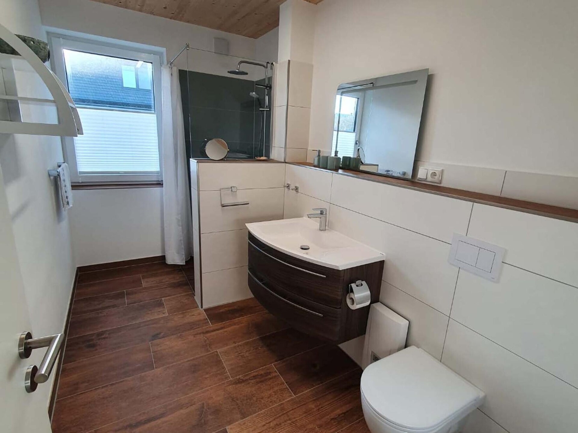 Moderne vrijstaande bungalow met sauna, tuin en terras in Schlagsdorf - foto 34