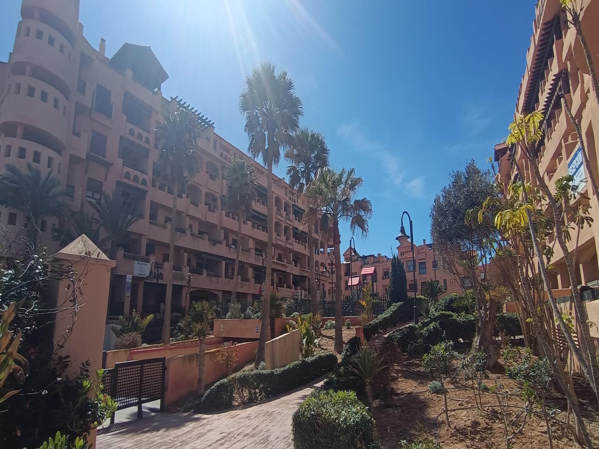 Zonnig appartement op 250m van het strand met gemeenschappelijk zwembad - foto 8