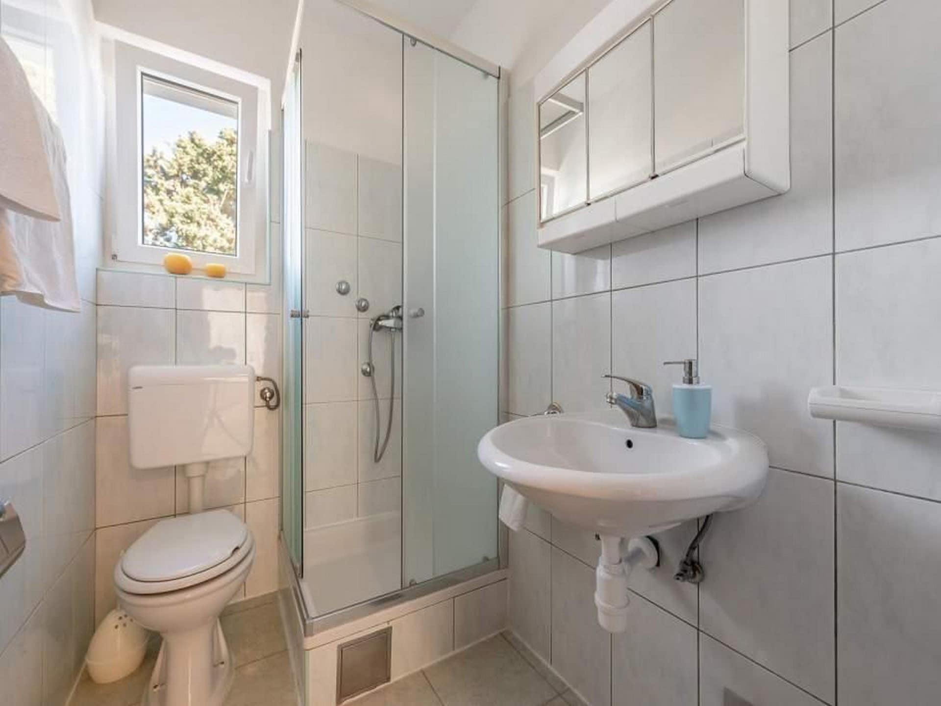 Knus appartement voor 4 met balkon, vlakbij strand in Sabunike - foto 15