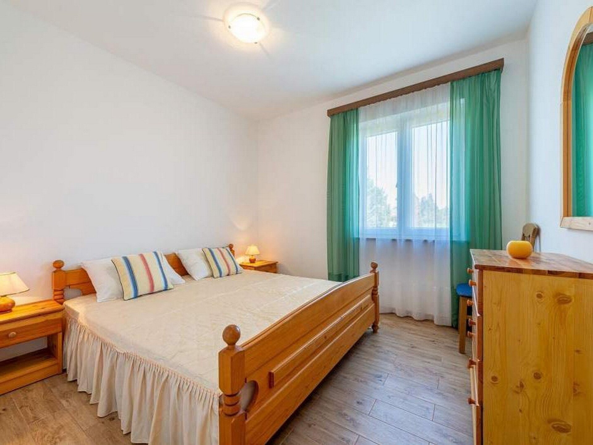 Rustiek appartement nabij strand in Sabunike met balkon - foto 11